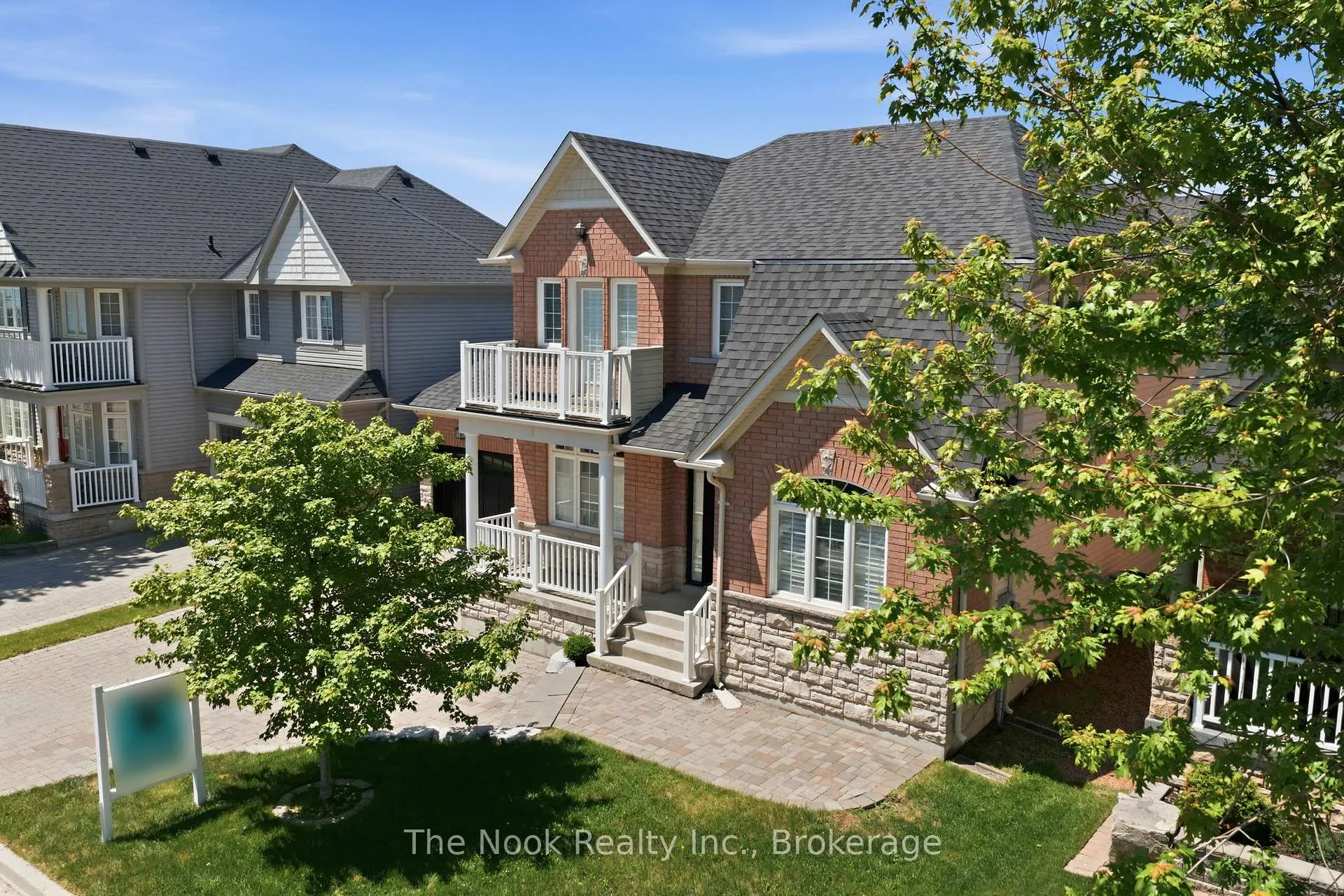 Photo 3 of 10 Sisson Lane, Clarington, Newcastle — HOMEH