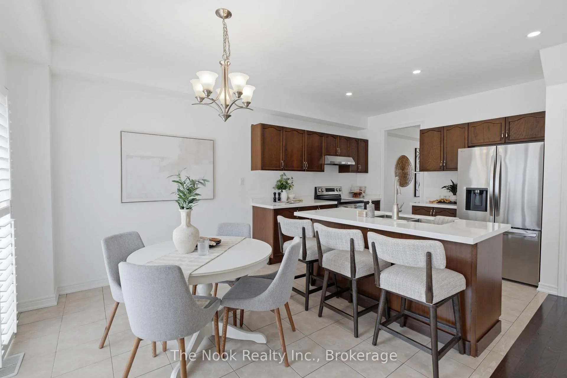 Photo 16 of 10 Sisson Lane, Clarington, Newcastle — HOMEH