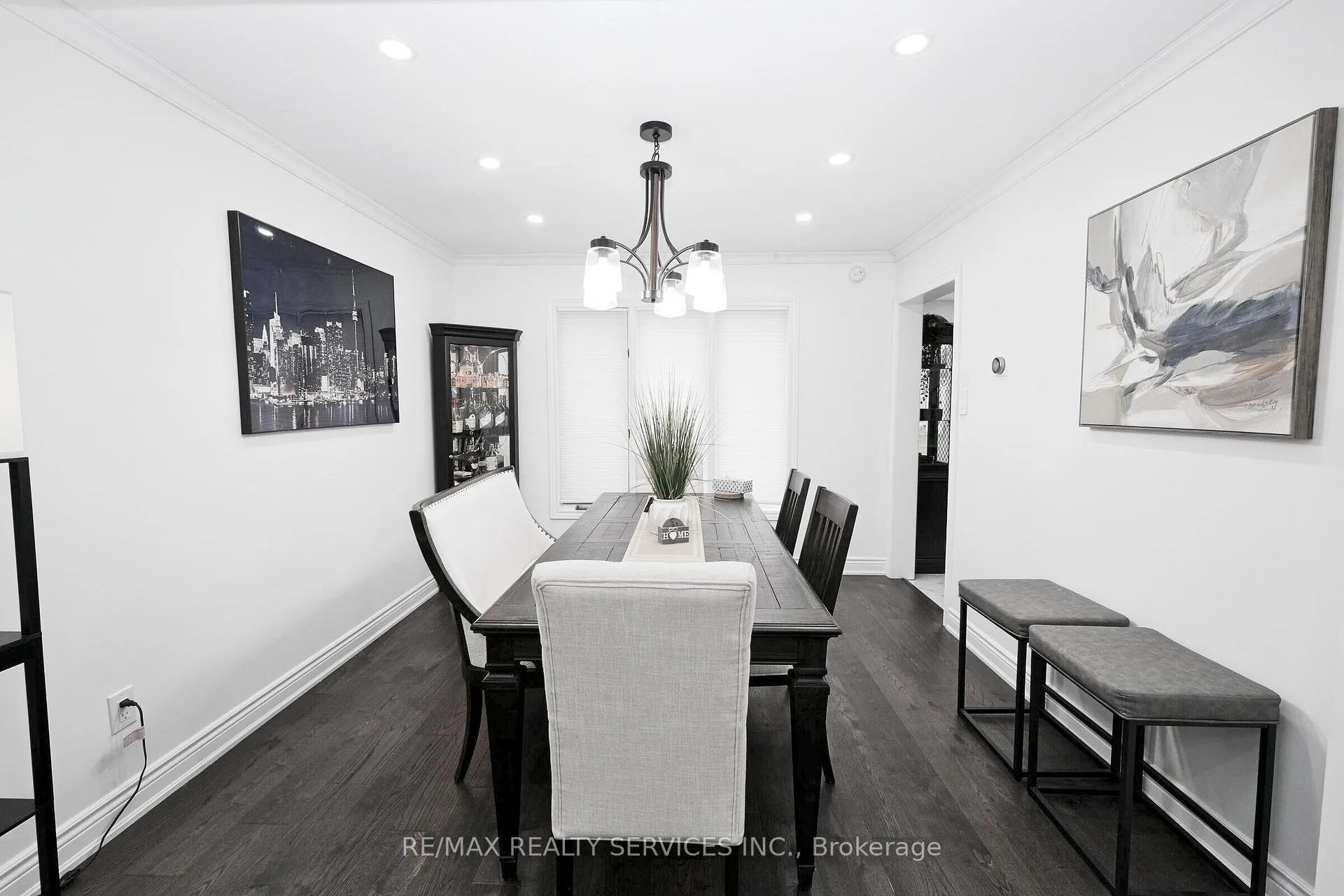 Photo 9 of 8 Yeoman Drive, Brantford, Brier Park — HOMEH