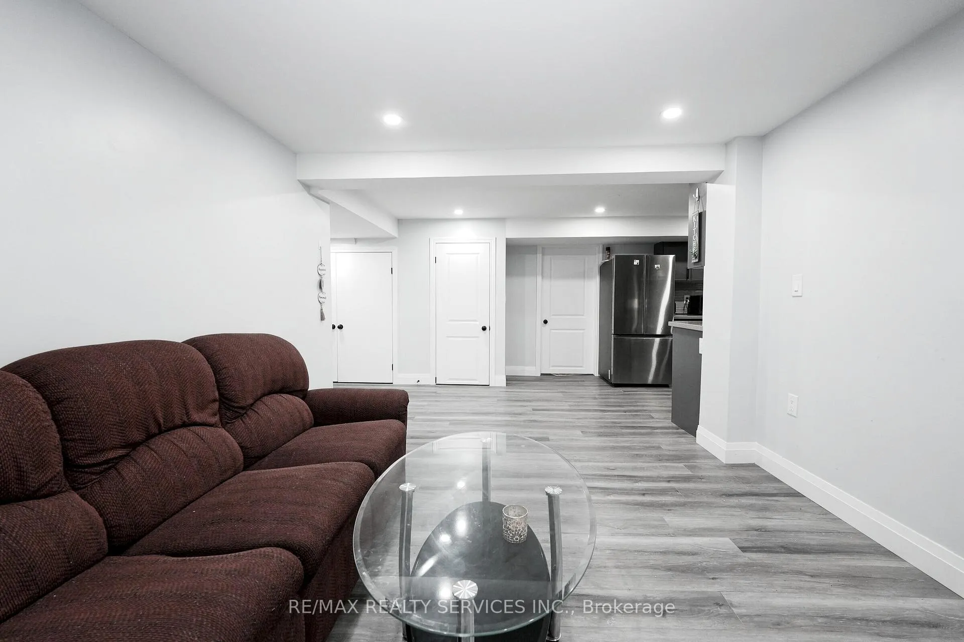 Photo 37 of 8 Yeoman Drive, Brantford, Brier Park — HOMEH
