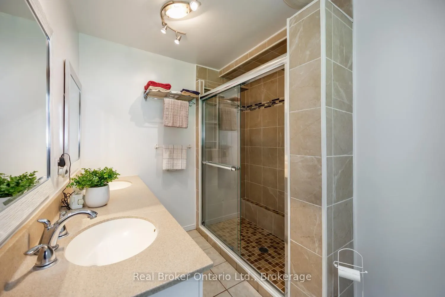 Photo 16 of 6019 Morton Road, Clarington, Rural Clarington — HOMEH