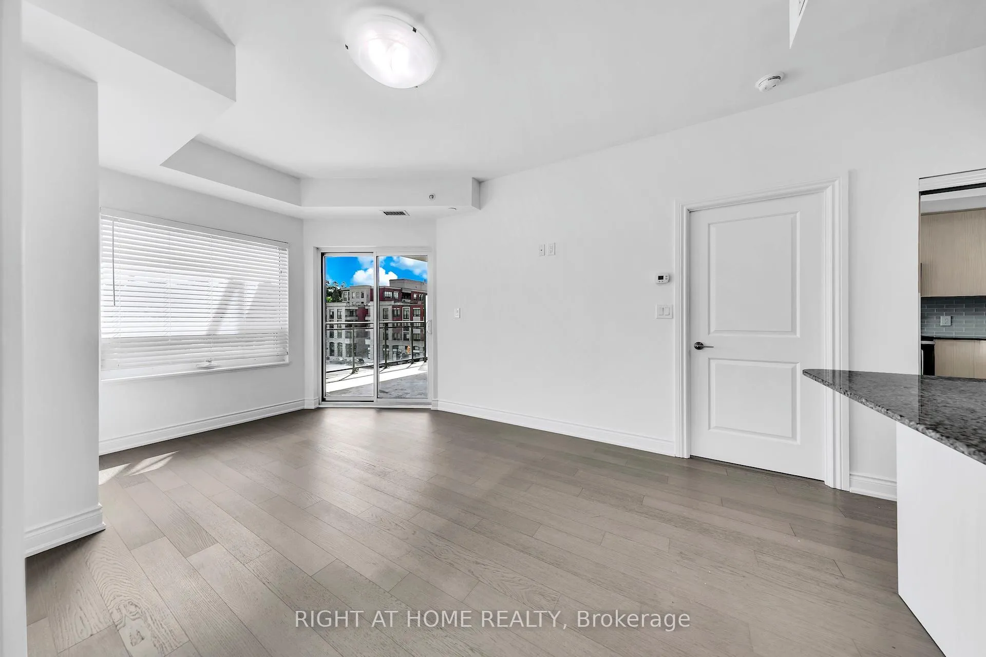 Photo 19 of Unit 316, 86 Woodbridge Avenue, Vaughan, West Woodbridge — HOMEH
