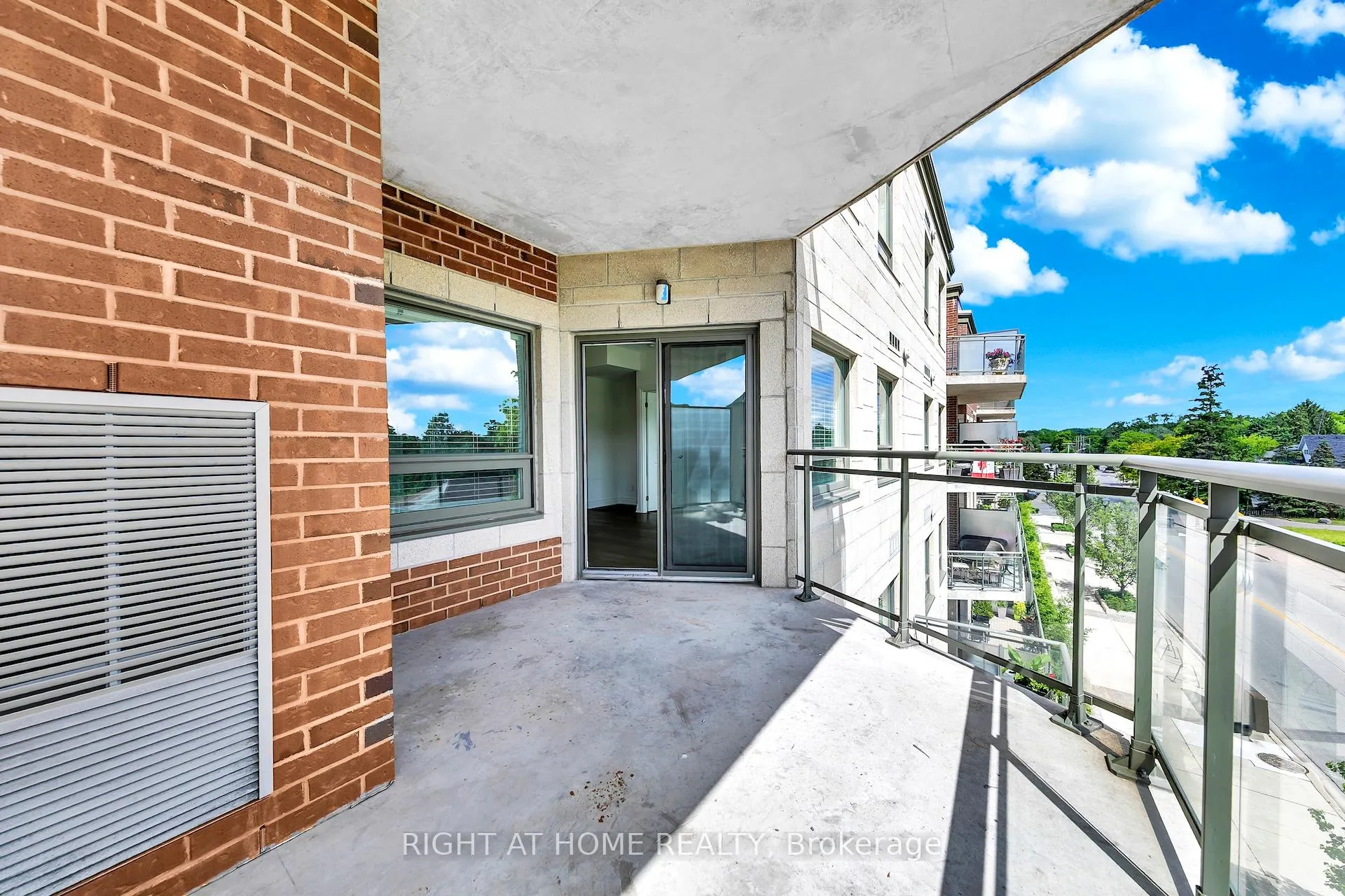 Photo 28 of Unit 316, 86 Woodbridge Avenue, Vaughan, West Woodbridge — HOMEH