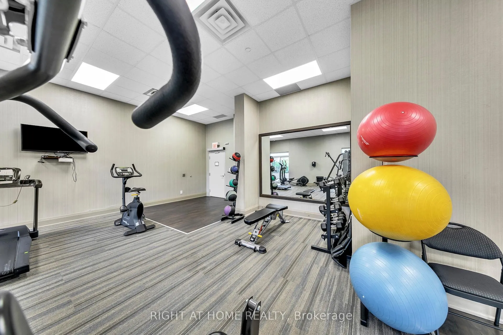 Photo 38 of Unit 316, 86 Woodbridge Avenue, Vaughan, West Woodbridge — HOMEH