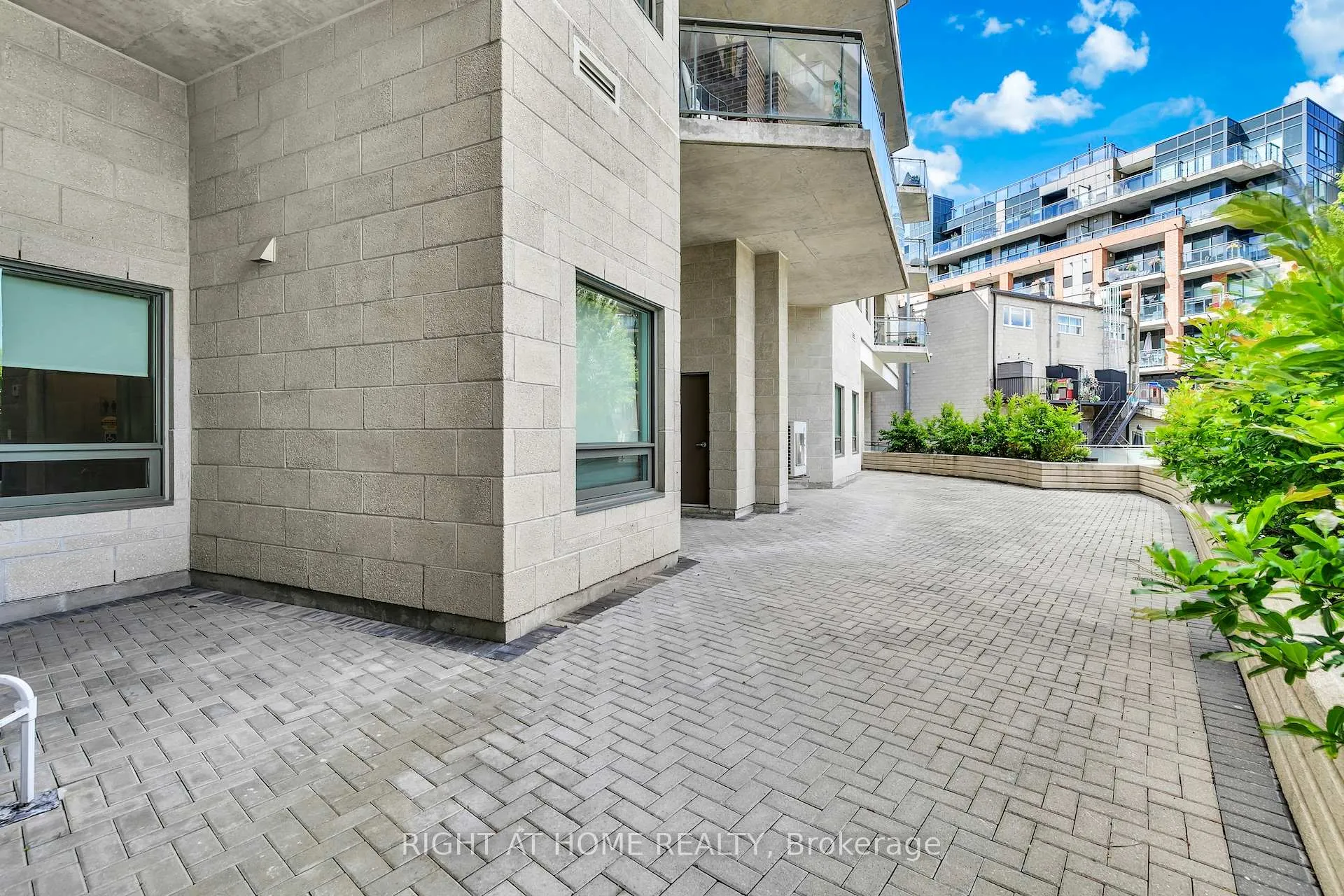 Photo 42 of Unit 316, 86 Woodbridge Avenue, Vaughan, West Woodbridge — HOMEH