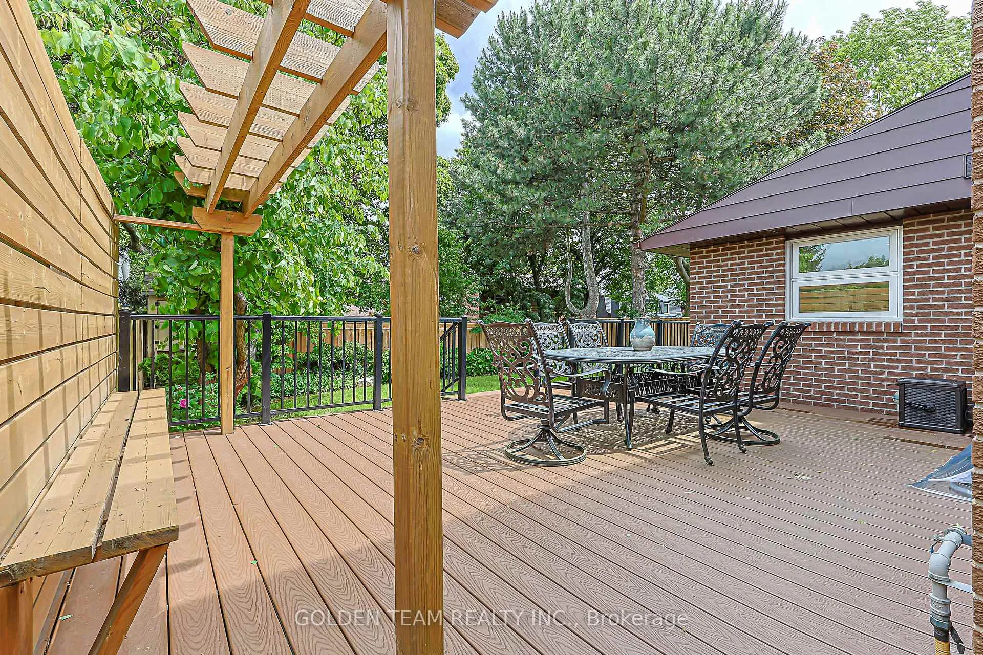 Photo 49 of 13 Elkpath Avenue, North York, St. Andrew-Windfields — HOMEH