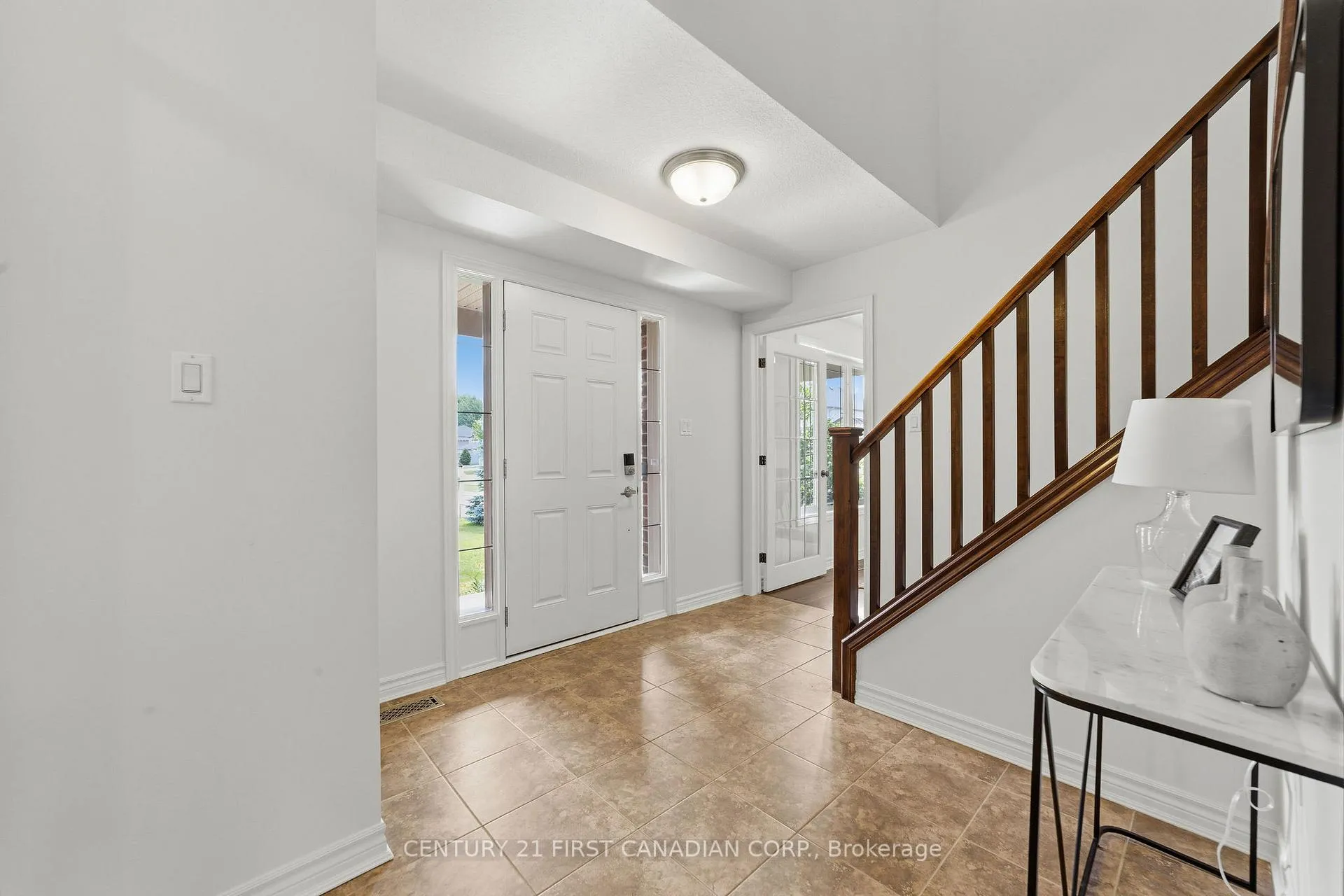 Photo 8 of 126 Radcliffe Crescent, Lucan Biddulph, Lucan — HOMEH