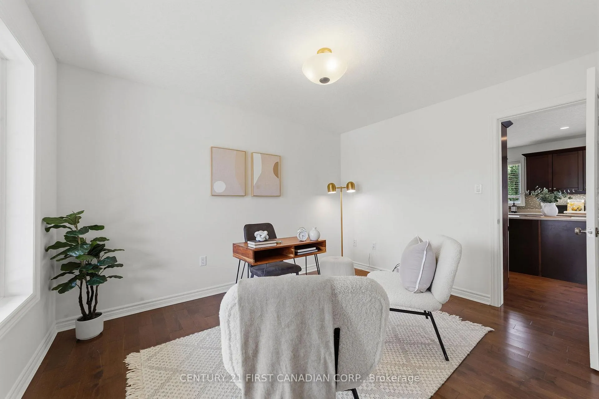 Photo 20 of 126 Radcliffe Crescent, Lucan Biddulph, Lucan — HOMEH