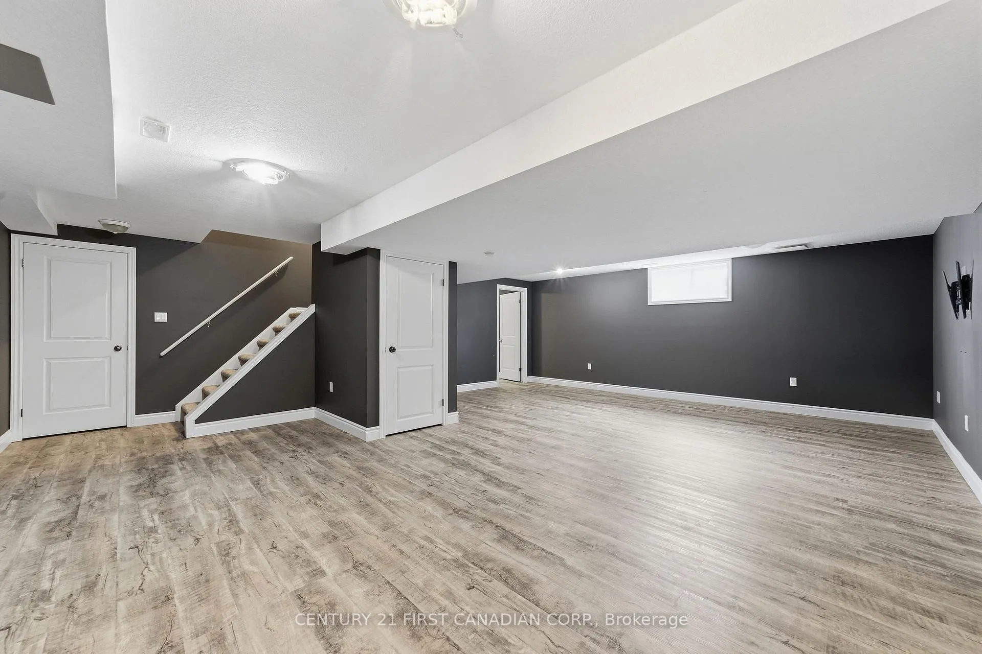 Photo 31 of 126 Radcliffe Crescent, Lucan Biddulph, Lucan — HOMEH