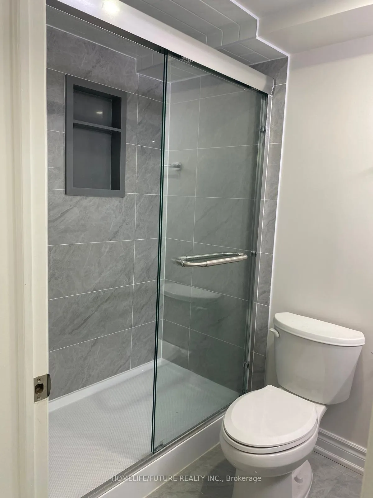 Photo 15 of Unit Bsmt, 7 Mchugh Road, Ajax, Northeast Ajax — HOMEH