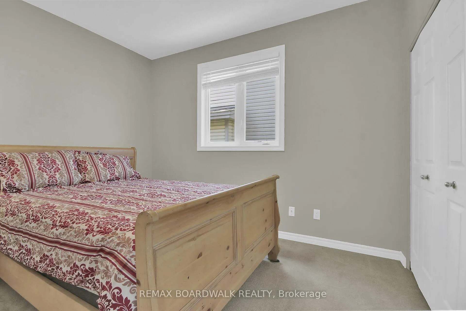Photo 37 of 48 Maricona Way, Ottawa, Kanata - Kanata Lakes/Heritage Hills — HOMEH