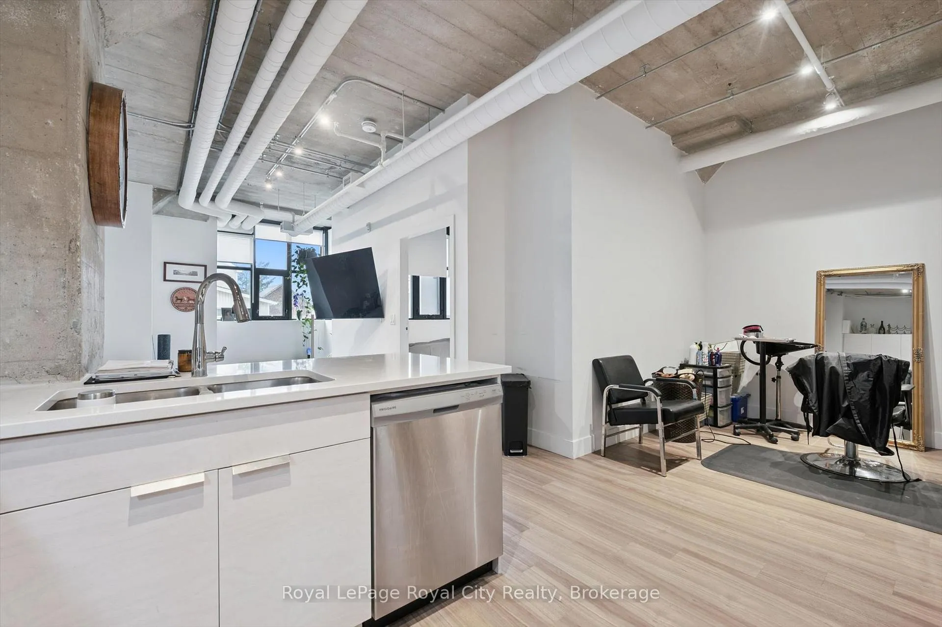 Photo 12 of Unit 115, 120 Huron Street, Guelph, St. Patrick's Ward — HOMEH