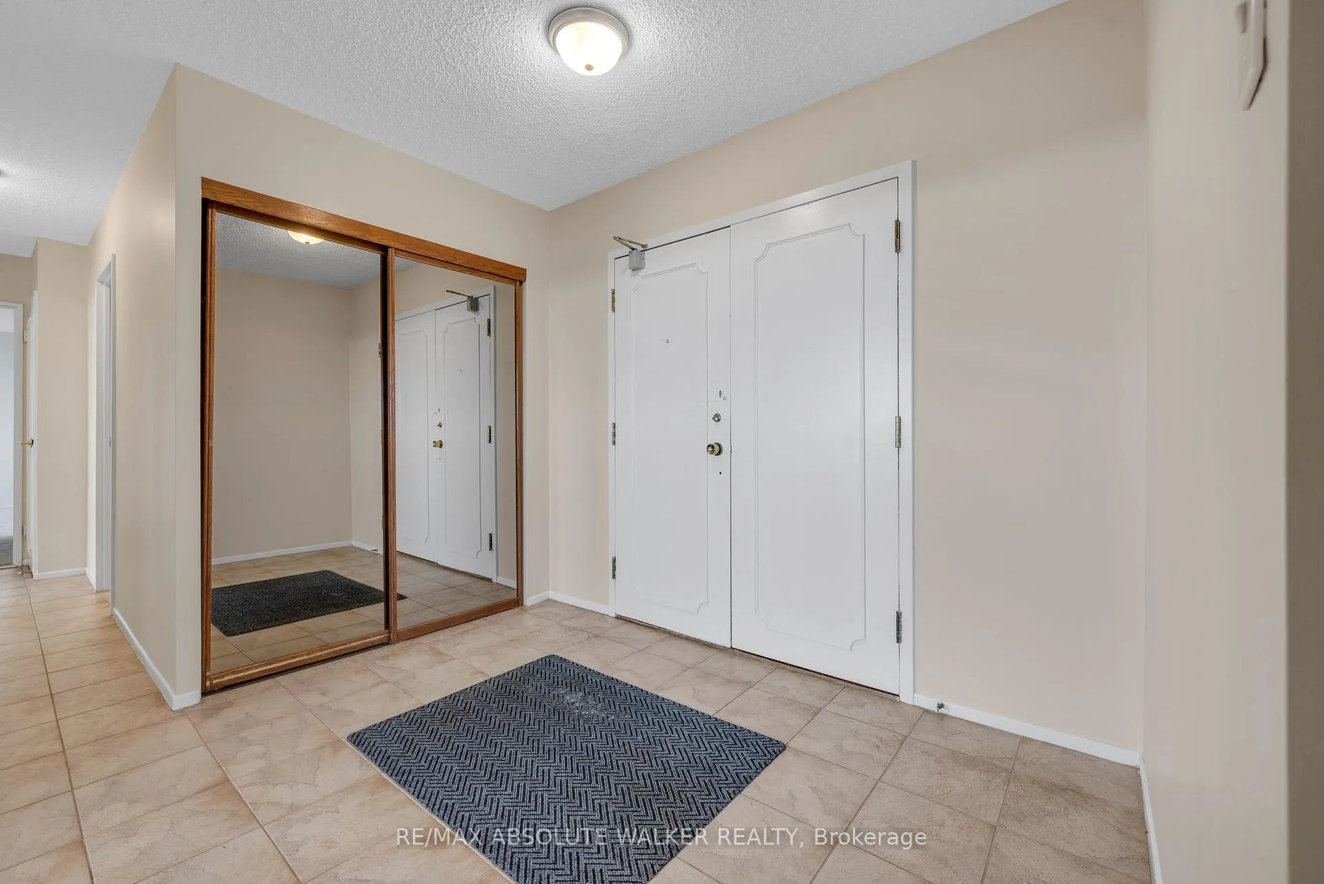 Photo 9 of Unit 2003, 1285 Cahill Drive, Ottawa, South Keys — HOMEH