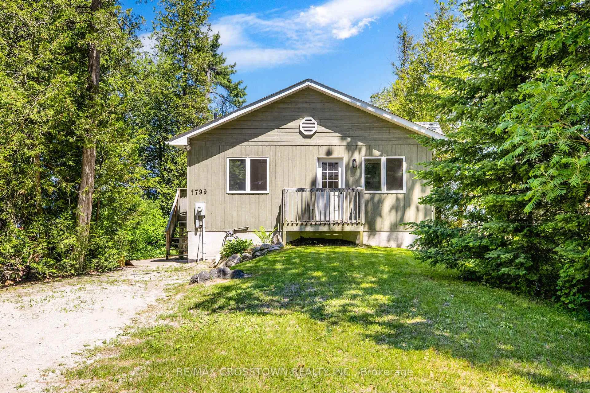 Photo 7 of 1799 Champlain Road, Tiny, Rural Tiny — HOMEH