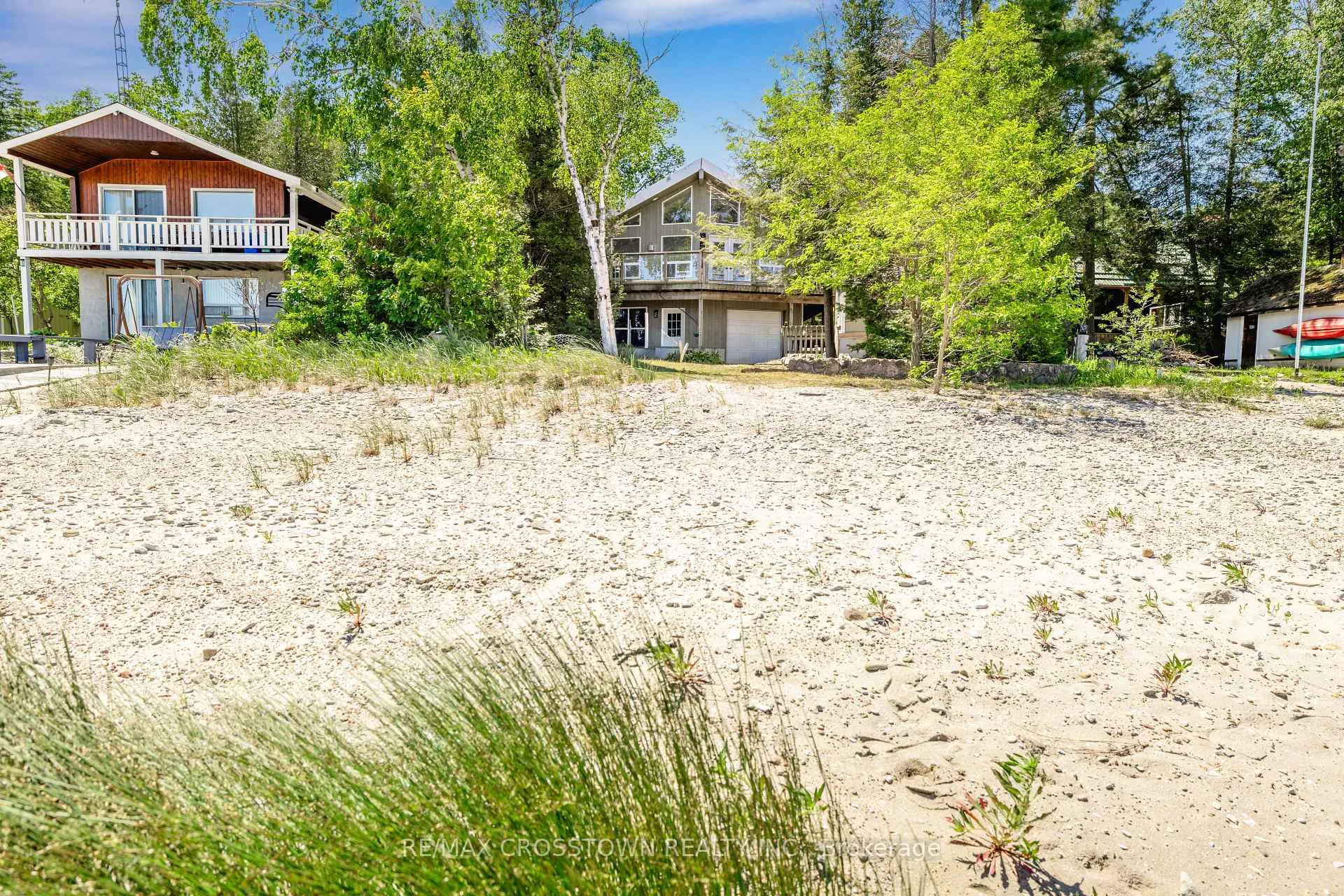 Photo 34 of 1799 Champlain Road, Tiny, Rural Tiny — HOMEH