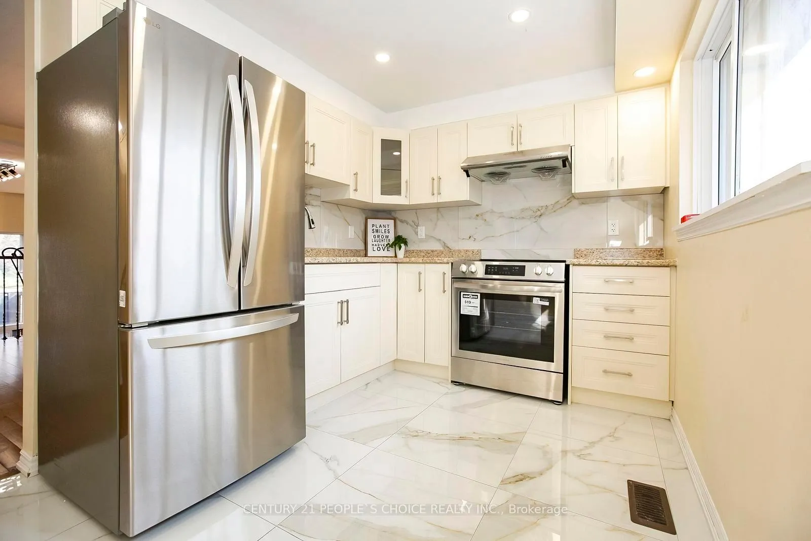 Photo 15 of Unit 117, 23 Darras Court, Brampton, Southgate — HOMEH