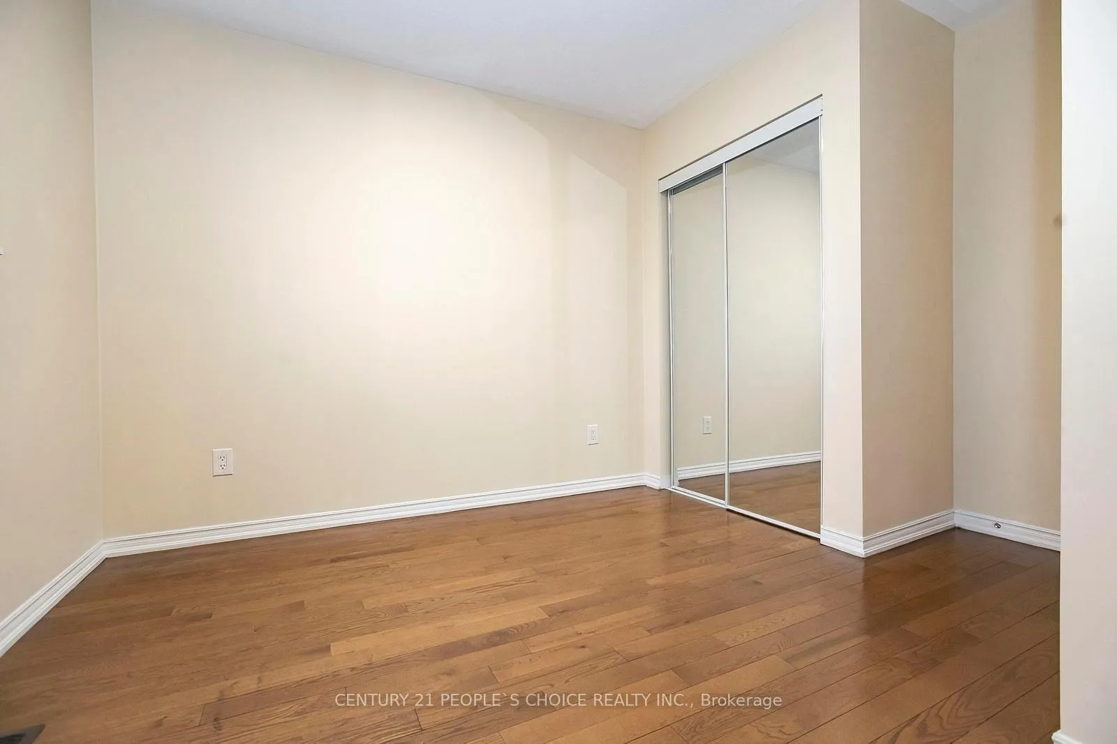 Photo 25 of Unit 117, 23 Darras Court, Brampton, Southgate — HOMEH