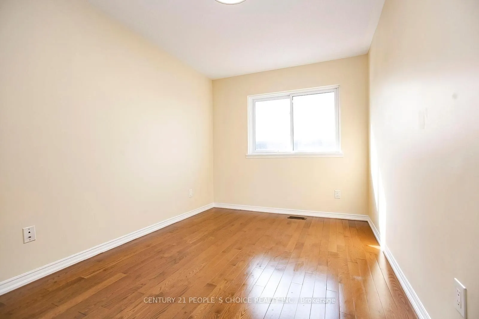 Photo 30 of Unit 117, 23 Darras Court, Brampton, Southgate — HOMEH