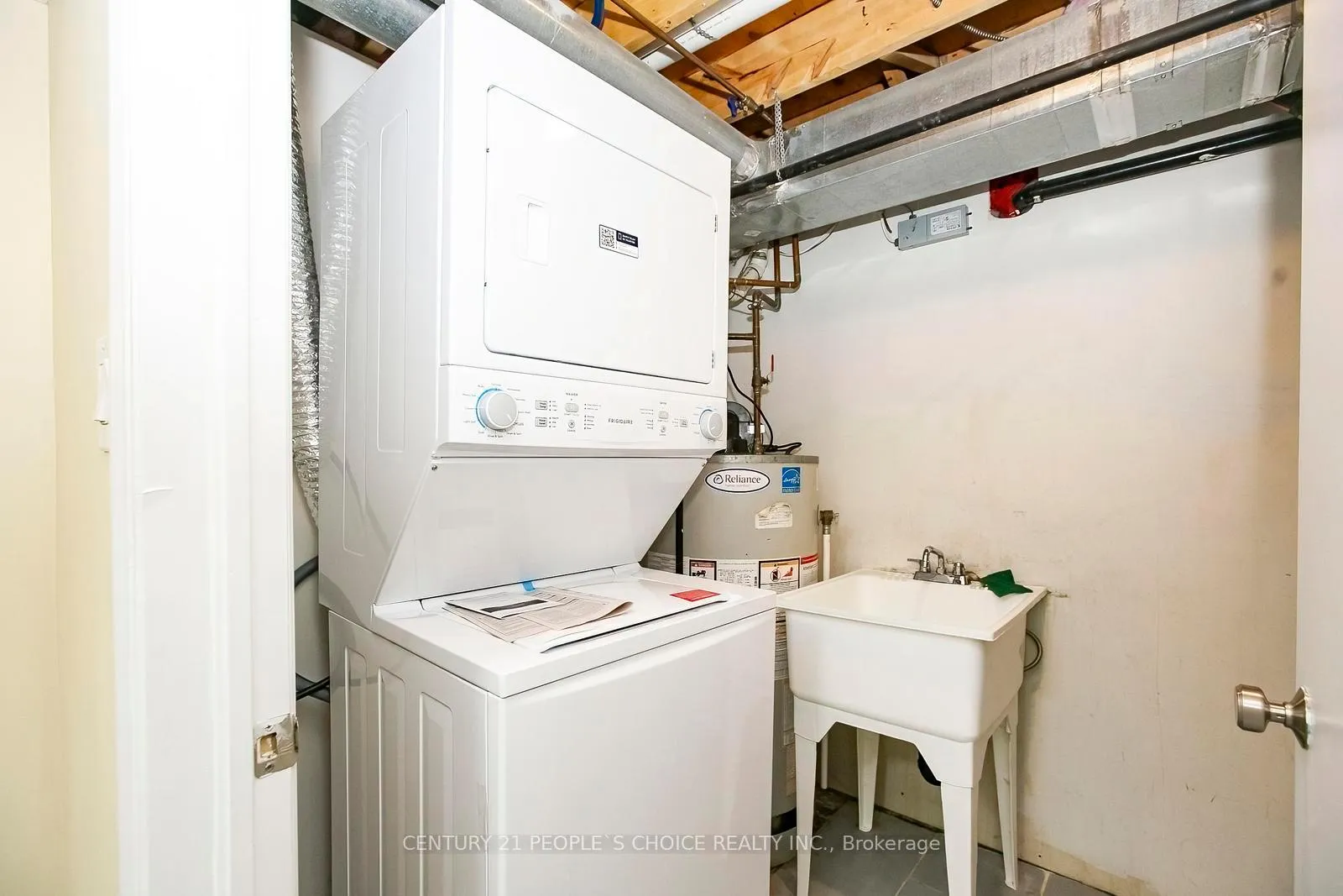 Photo 37 of Unit 117, 23 Darras Court, Brampton, Southgate — HOMEH