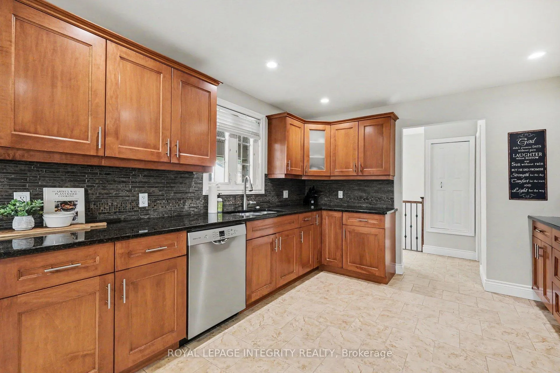 Photo 14 of 4 Reilly Street, Edwardsburgh/Cardinal, Prescott — HOMEH