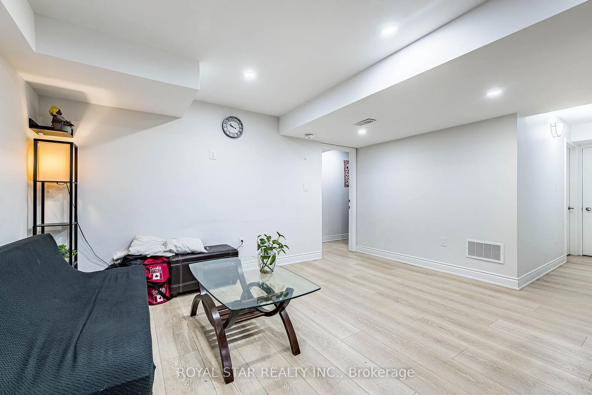 Photo 47 of 114 Folgate Crescent, Brampton, Sandringham-Wellington North — HOMEH