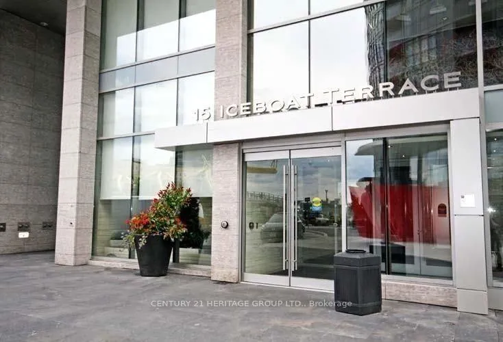 Photo 3 of Unit 2009, 15 Iceboat Terrace, Toronto, Waterfront Communities — HOMEH