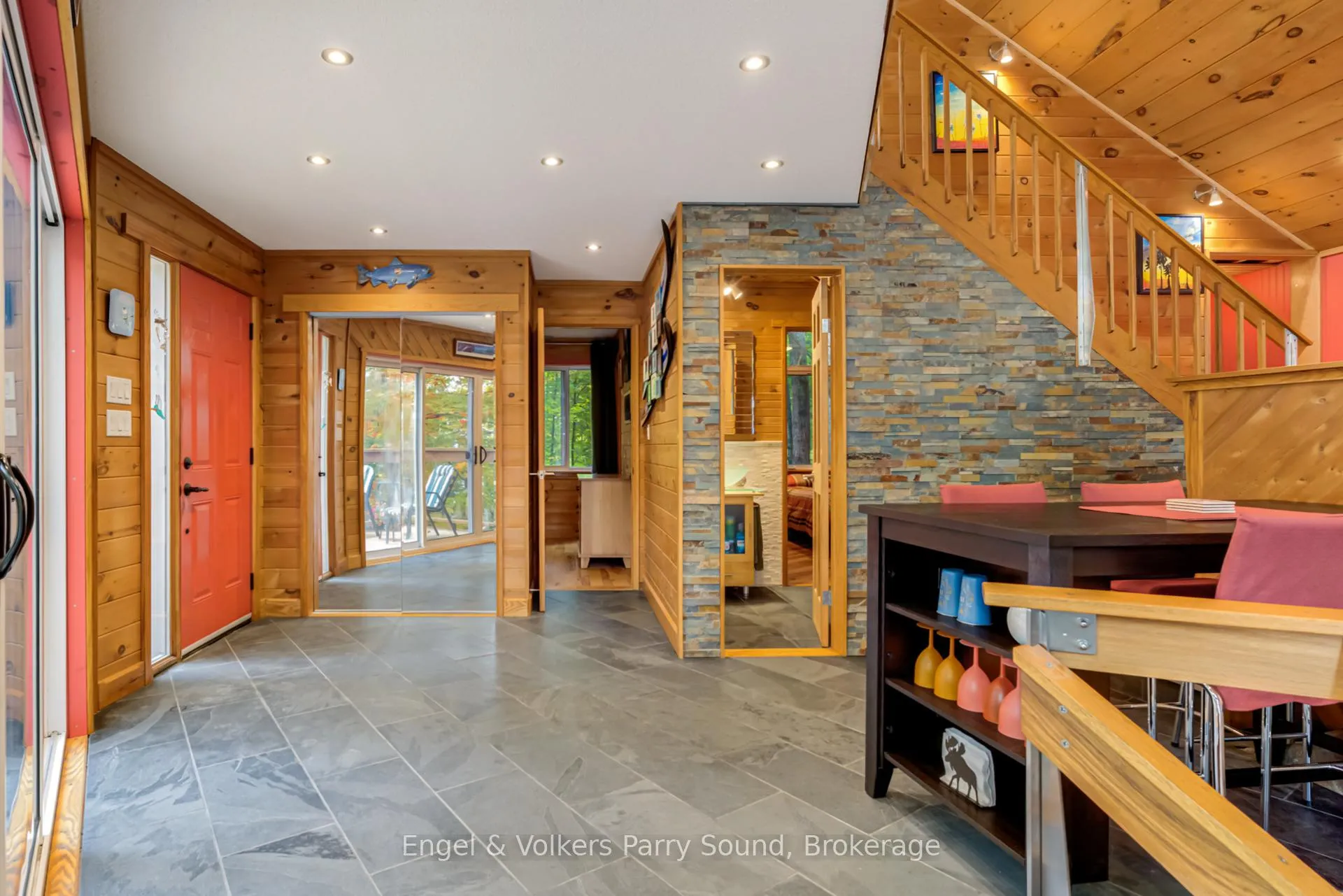 Photo 5 of 139 Manitou Drive, McKellar — HOMEH