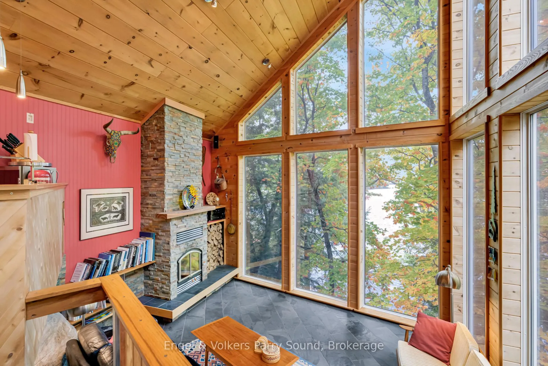 Photo 10 of 139 Manitou Drive, McKellar — HOMEH