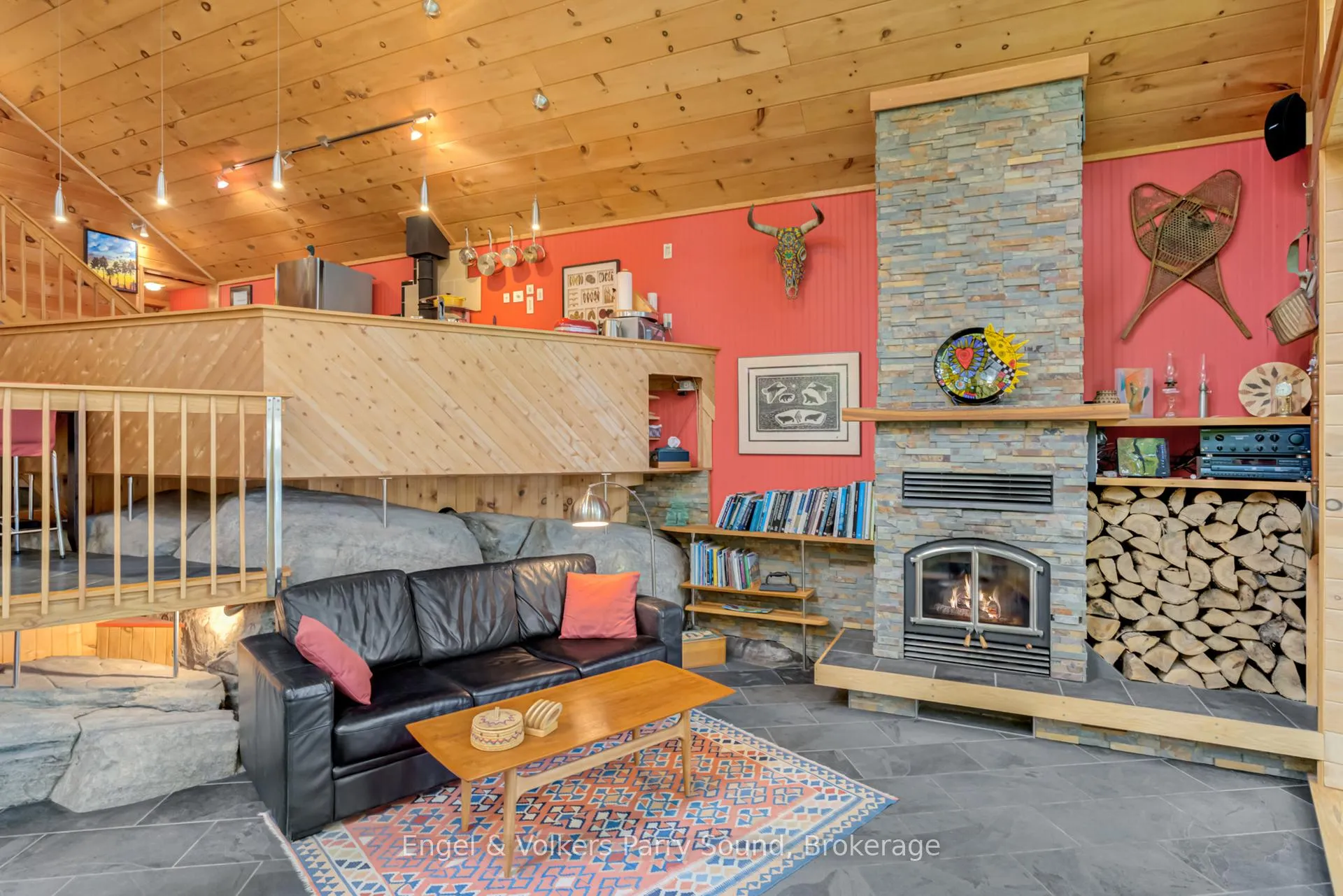 Photo 15 of 139 Manitou Drive, McKellar — HOMEH
