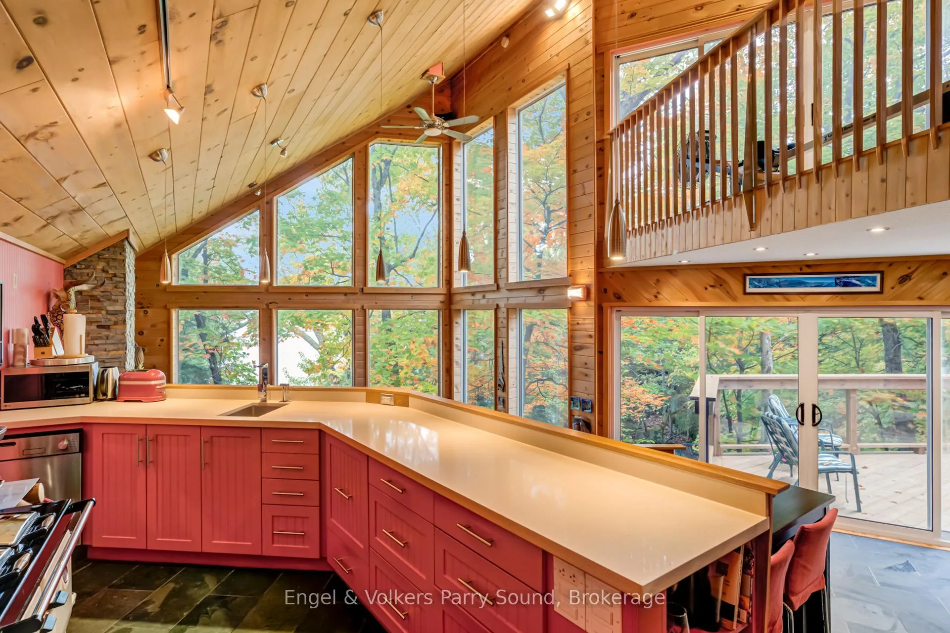 Photo 20 of 139 Manitou Drive, McKellar — HOMEH