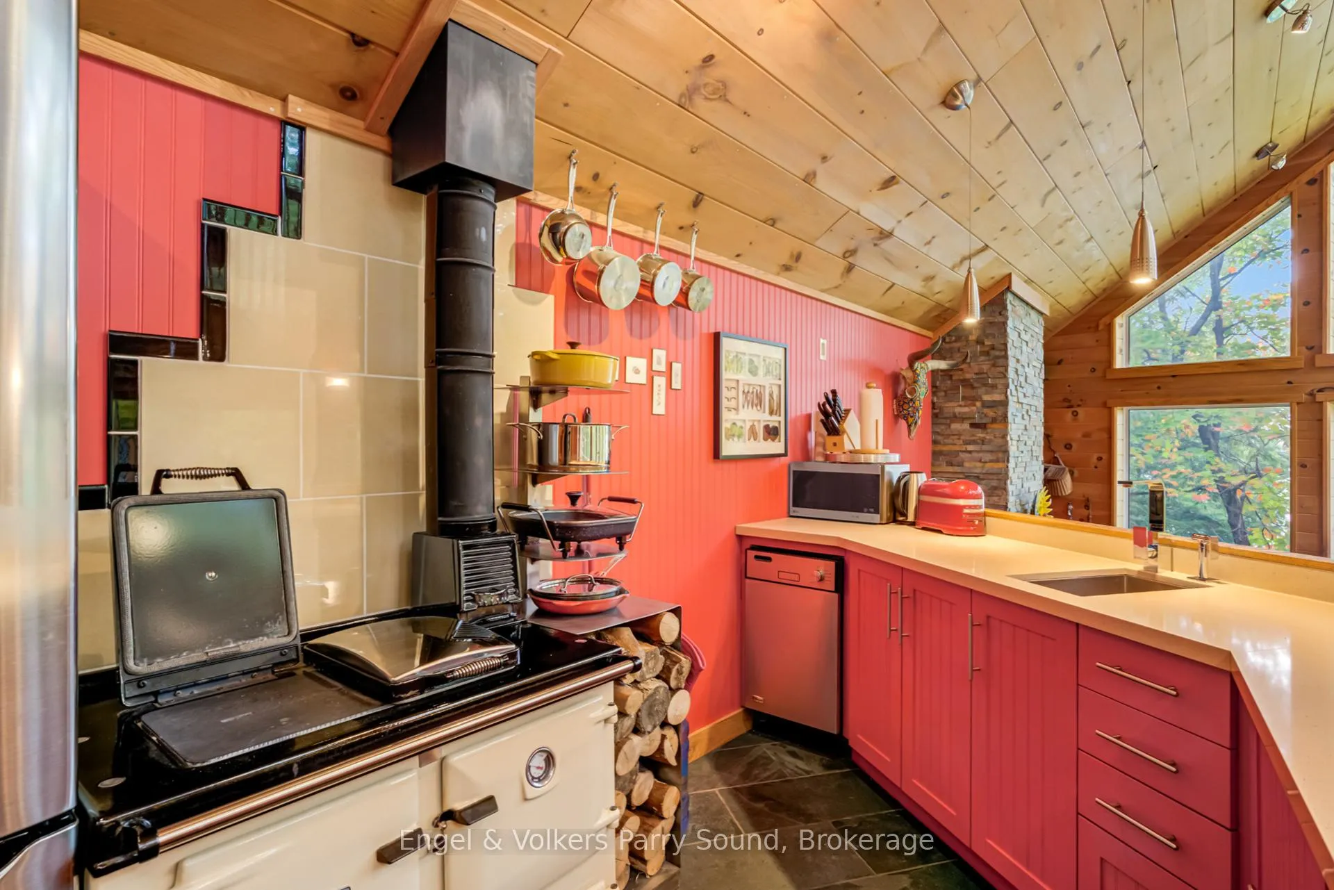 Photo 22 of 139 Manitou Drive, McKellar — HOMEH