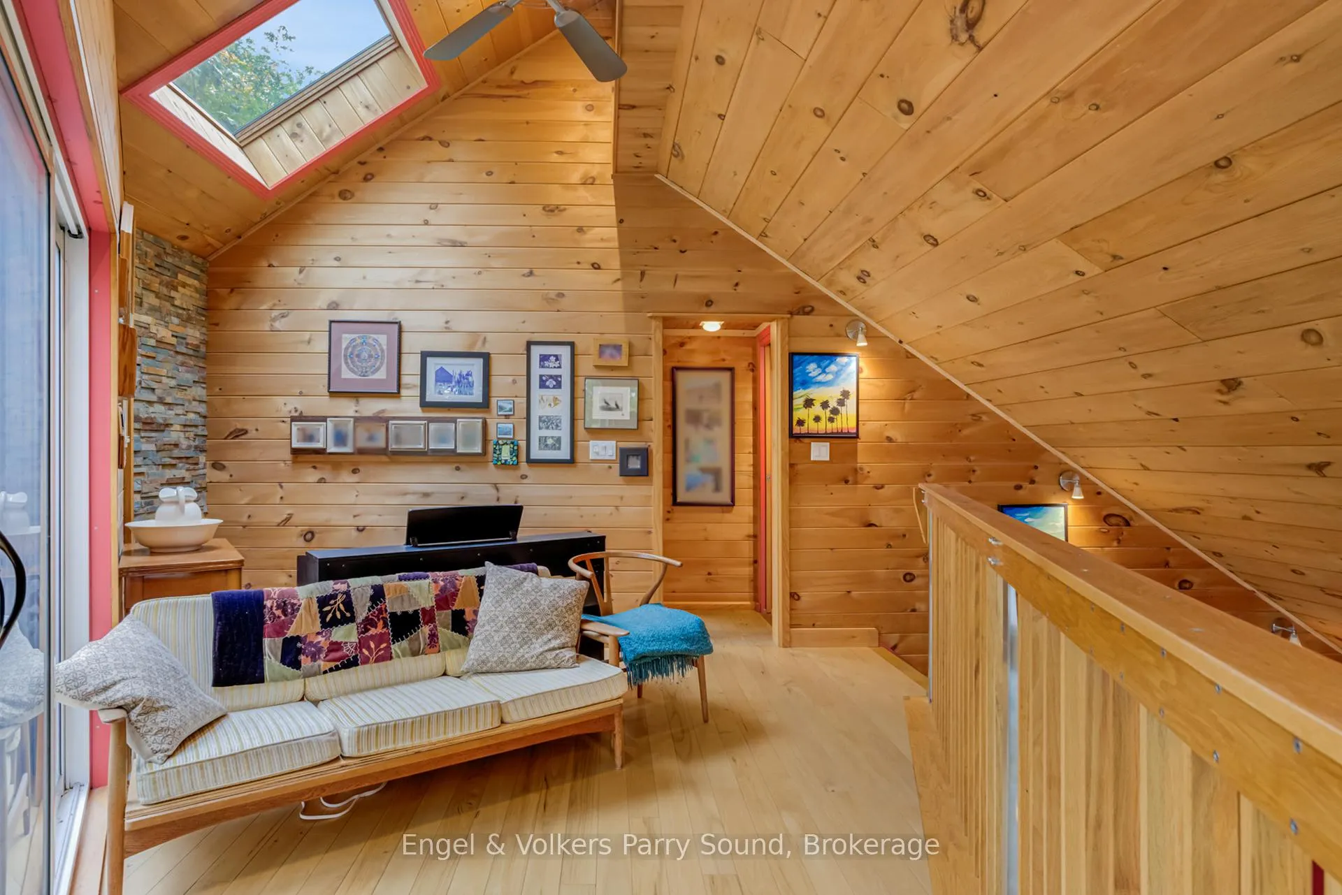 Photo 32 of 139 Manitou Drive, McKellar — HOMEH