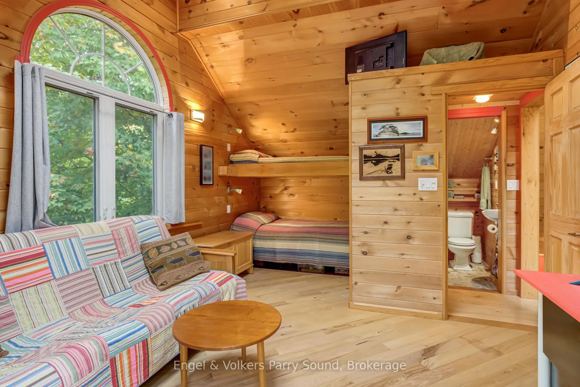 Photo 35 of 139 Manitou Drive, McKellar — HOMEH