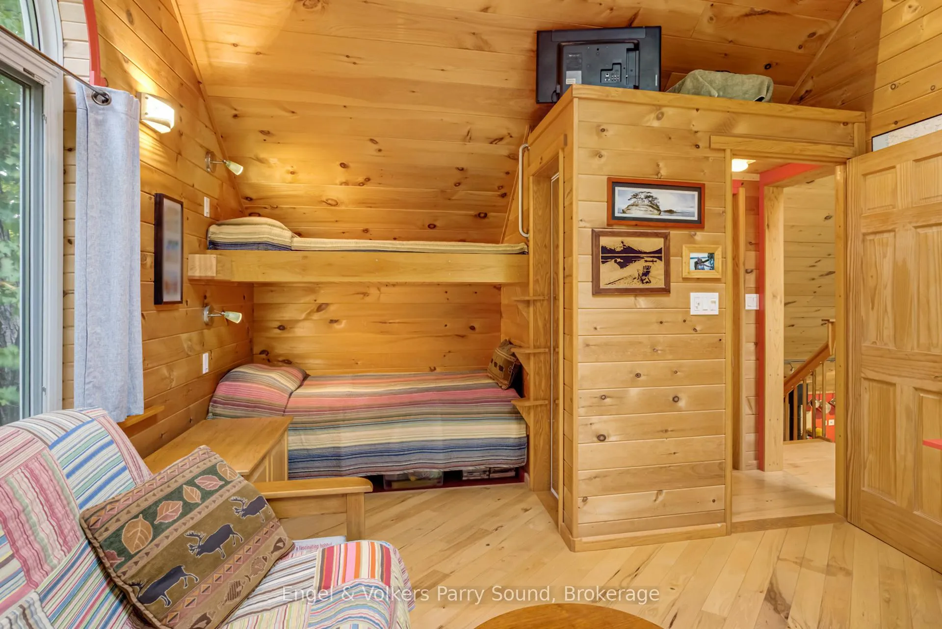 Photo 36 of 139 Manitou Drive, McKellar — HOMEH