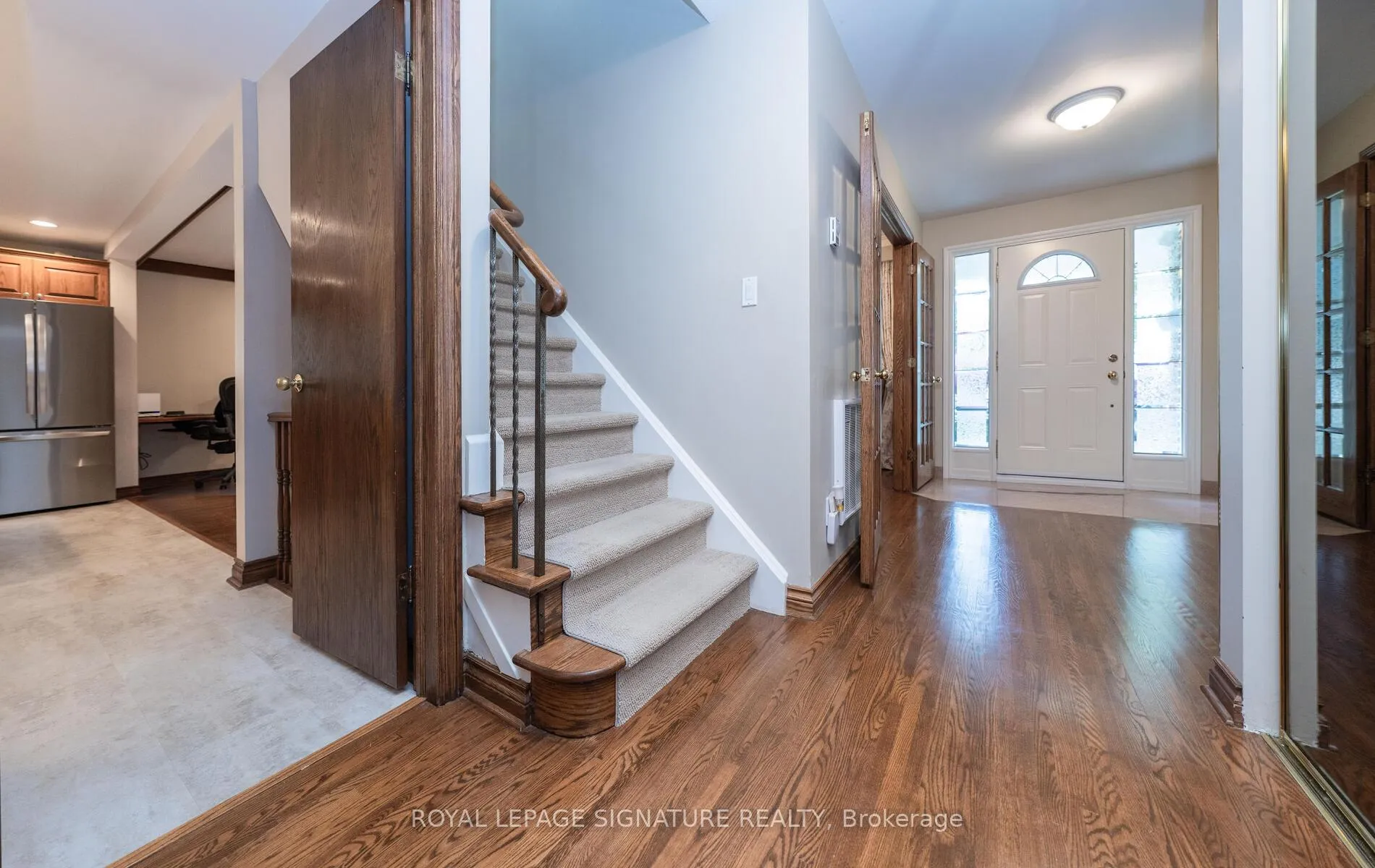 Photo 12 of 2 Gablehurst Crescent, Scarborough, Tam O'Shanter-Sullivan — HOMEH