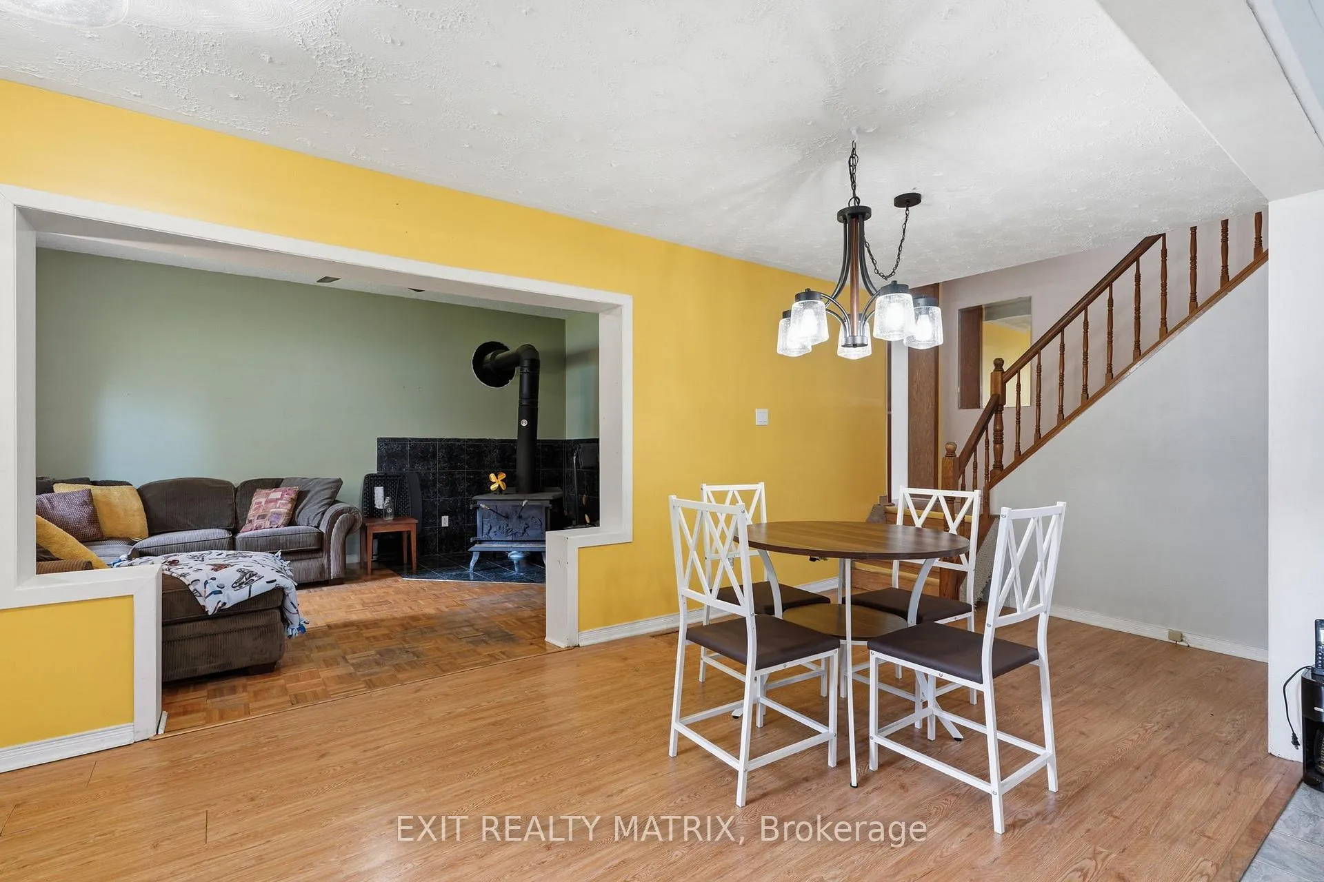 Photo 10 of 1320 St Joseph Road, Russell, Russell Twp — HOMEH