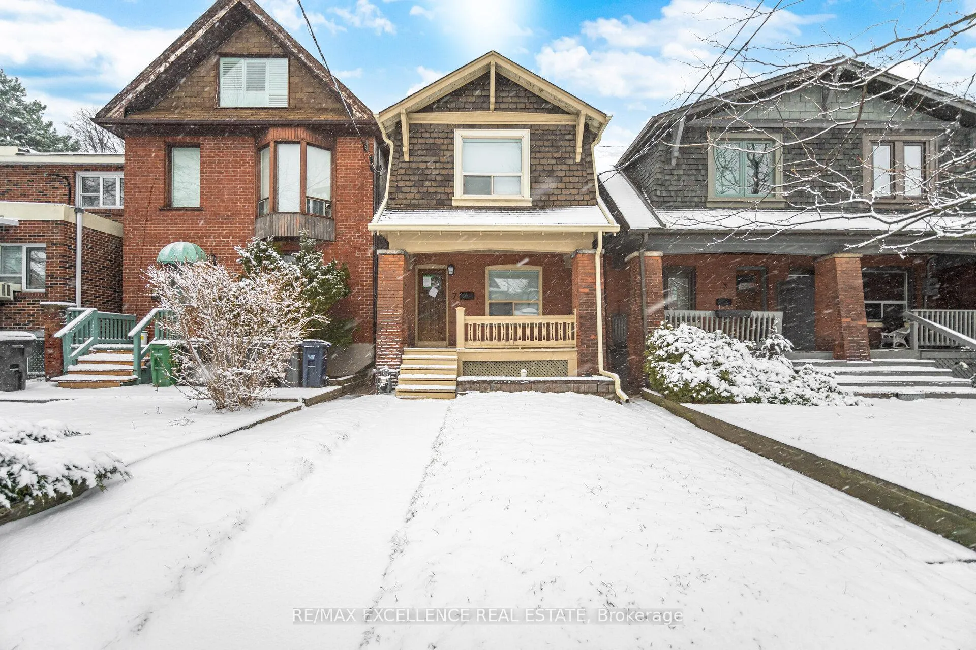 Photo 3 of 7 Arundel Avenue, Toronto, Playter Estates-Danforth — HOMEH