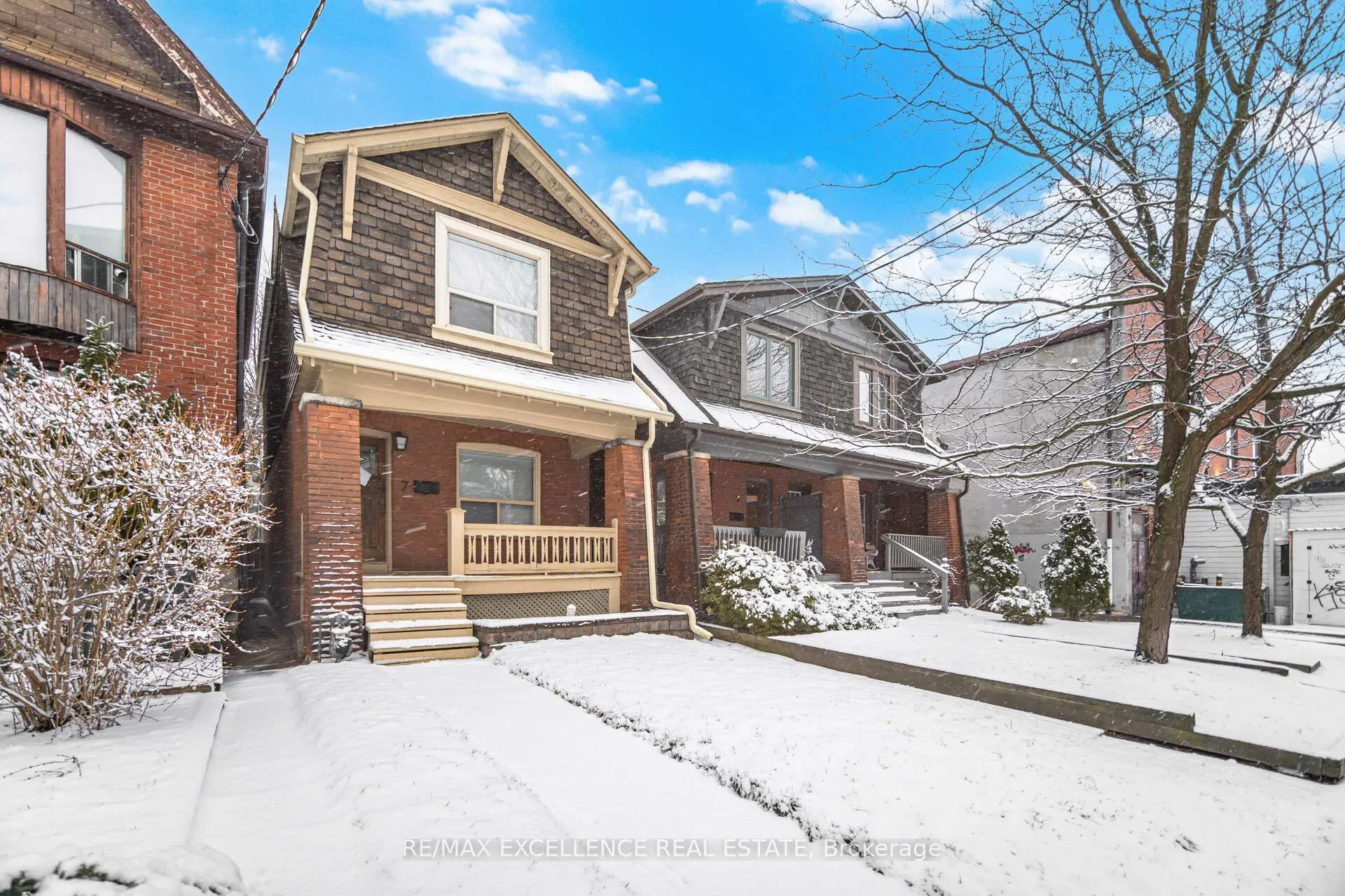 Photo 5 of 7 Arundel Avenue, Toronto, Playter Estates-Danforth — HOMEH