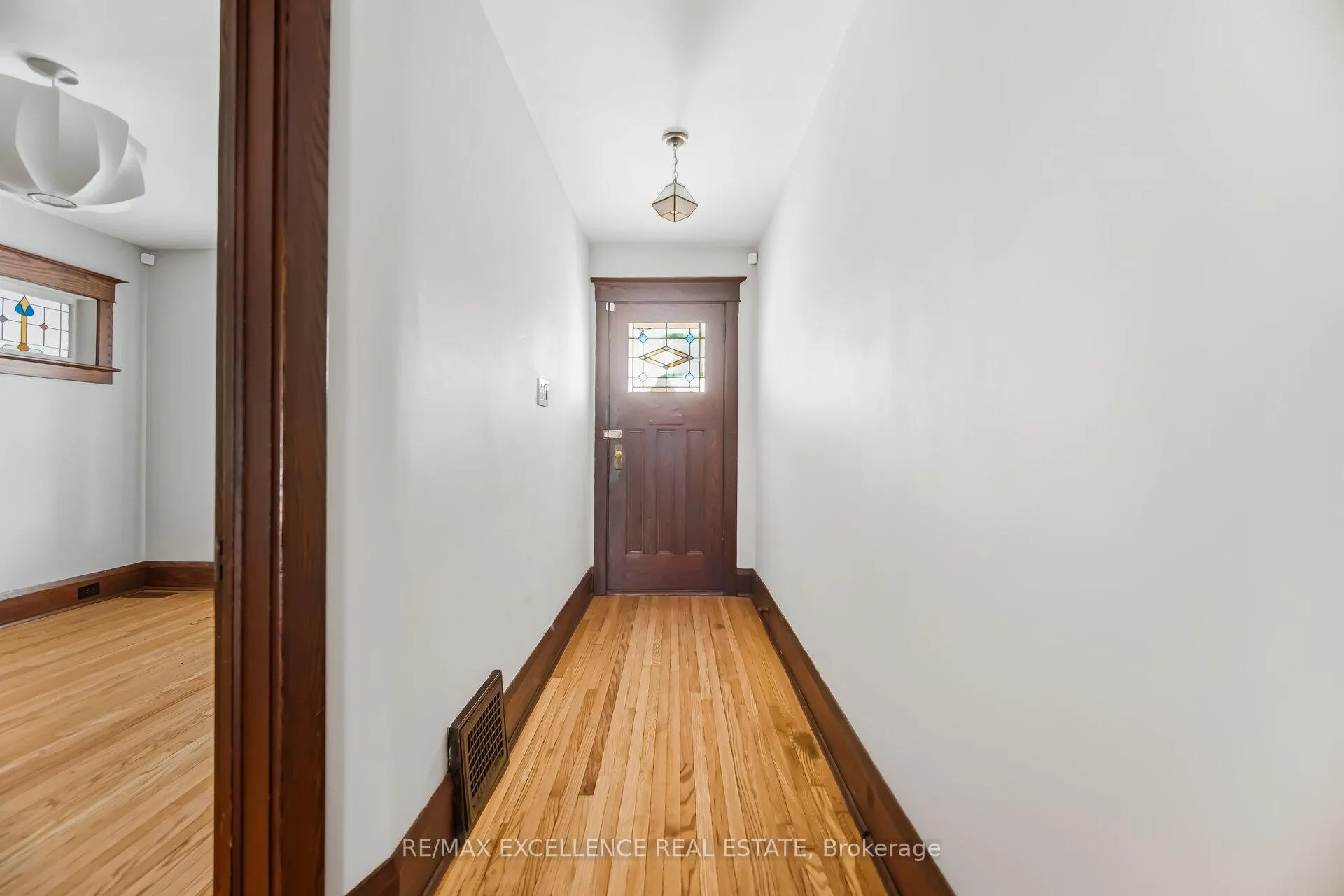 Photo 8 of 7 Arundel Avenue, Toronto, Playter Estates-Danforth — HOMEH