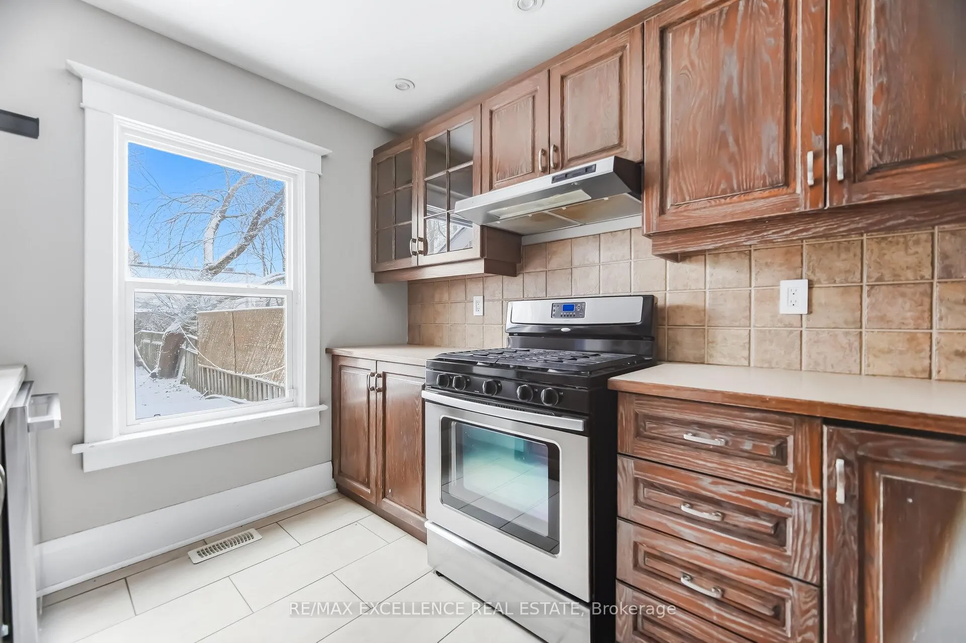 Photo 22 of 7 Arundel Avenue, Toronto, Playter Estates-Danforth — HOMEH