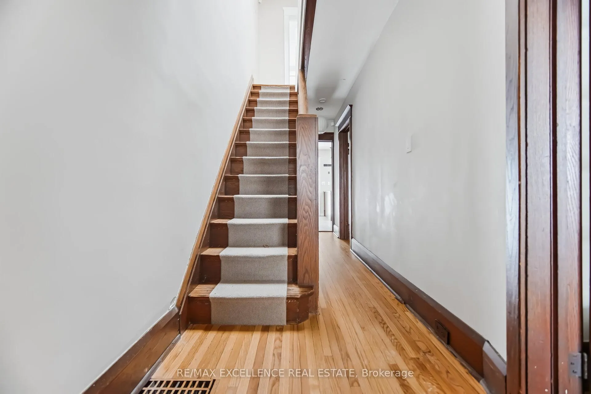 Photo 25 of 7 Arundel Avenue, Toronto, Playter Estates-Danforth — HOMEH
