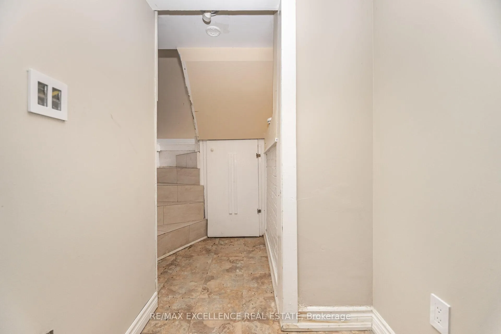 Photo 36 of 7 Arundel Avenue, Toronto, Playter Estates-Danforth — HOMEH