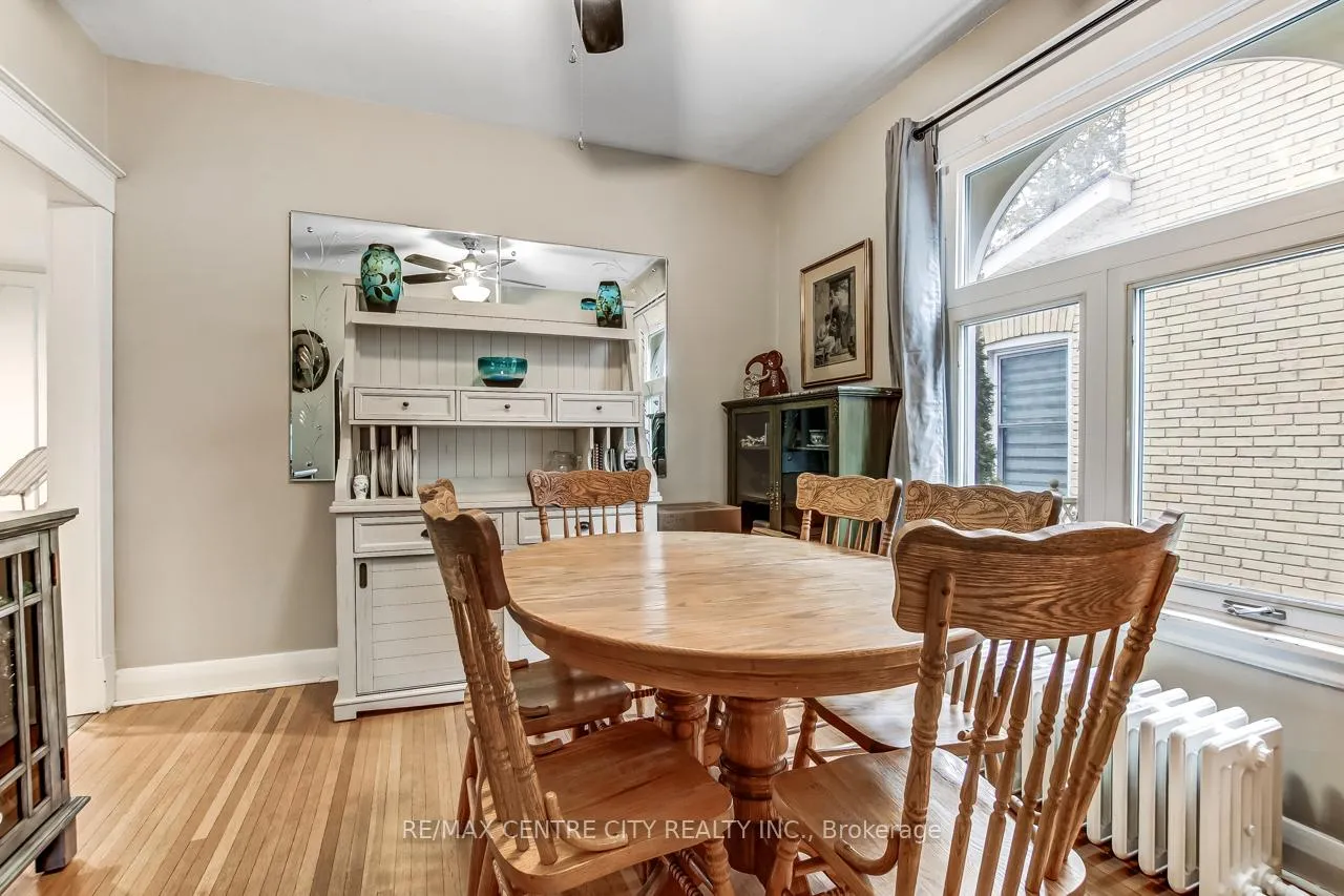 Photo 6 of 92 Forest Avenue, St. Thomas — HOMEH