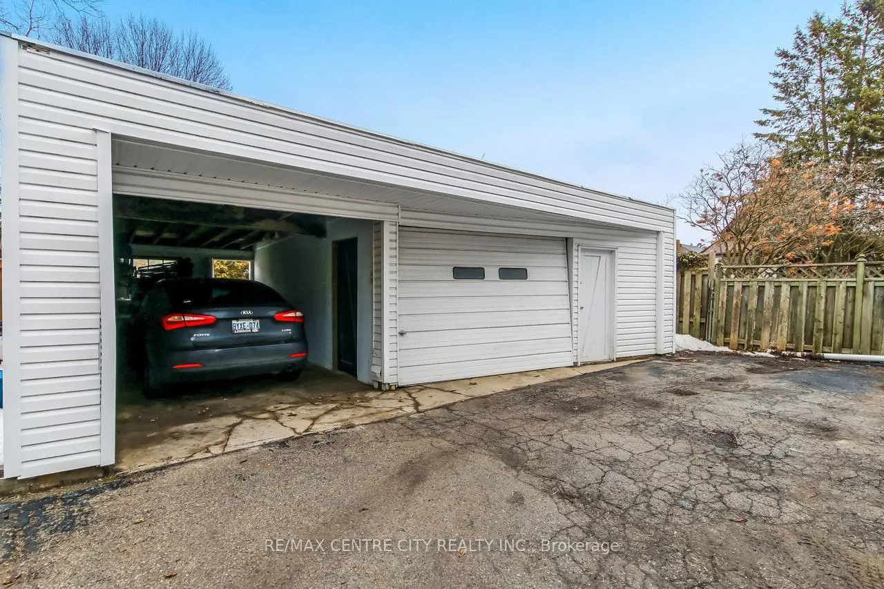 Photo 28 of 92 Forest Avenue, St. Thomas — HOMEH