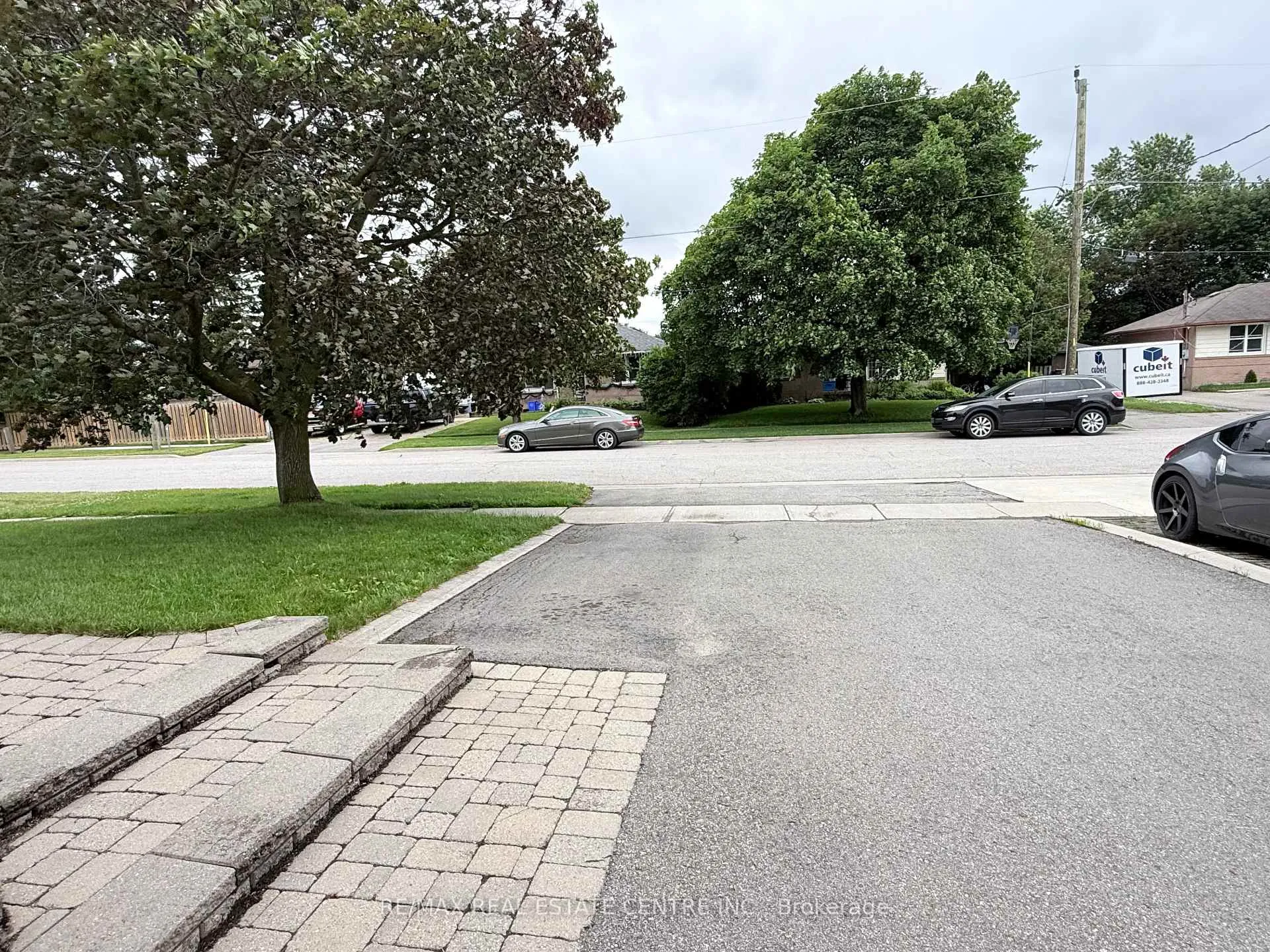 Photo 7 of Unit Basement, 18 Mackenzie Drive, Halton Hills, Georgetown — HOMEH