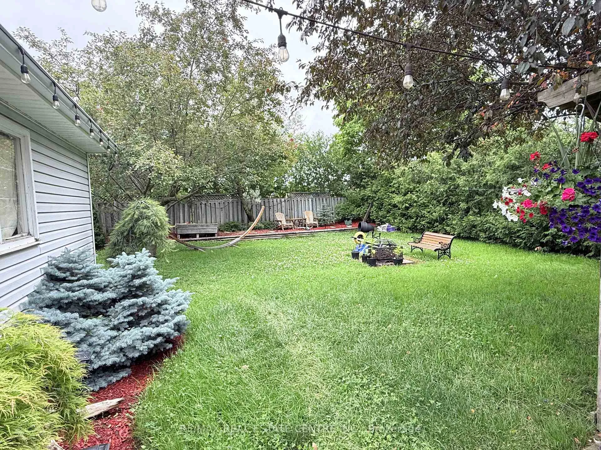 Photo 29 of Unit Basement, 18 Mackenzie Drive, Halton Hills, Georgetown — HOMEH
