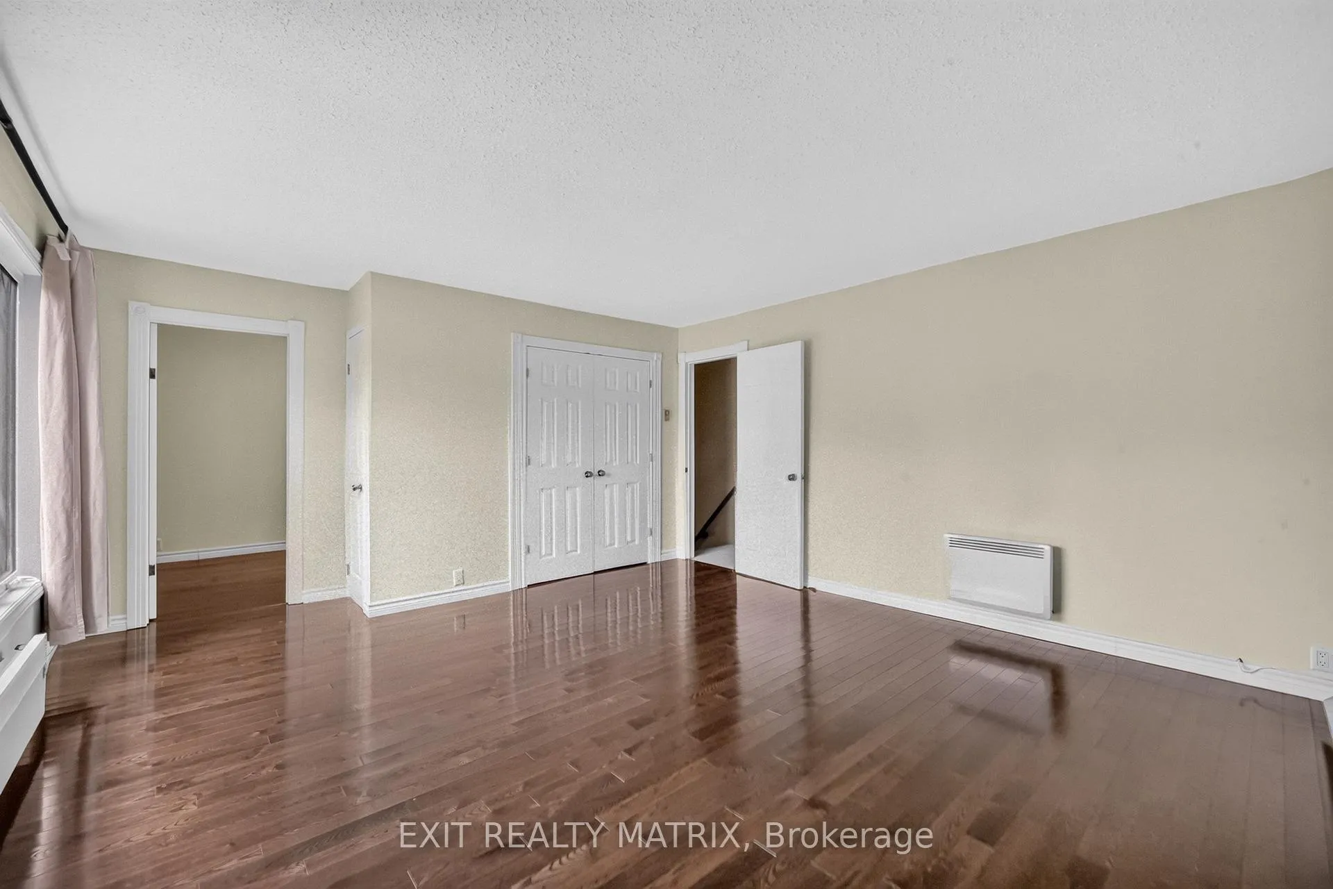 Photo 13 of 383 Castor Road, Russell, Russell Twp — HOMEH