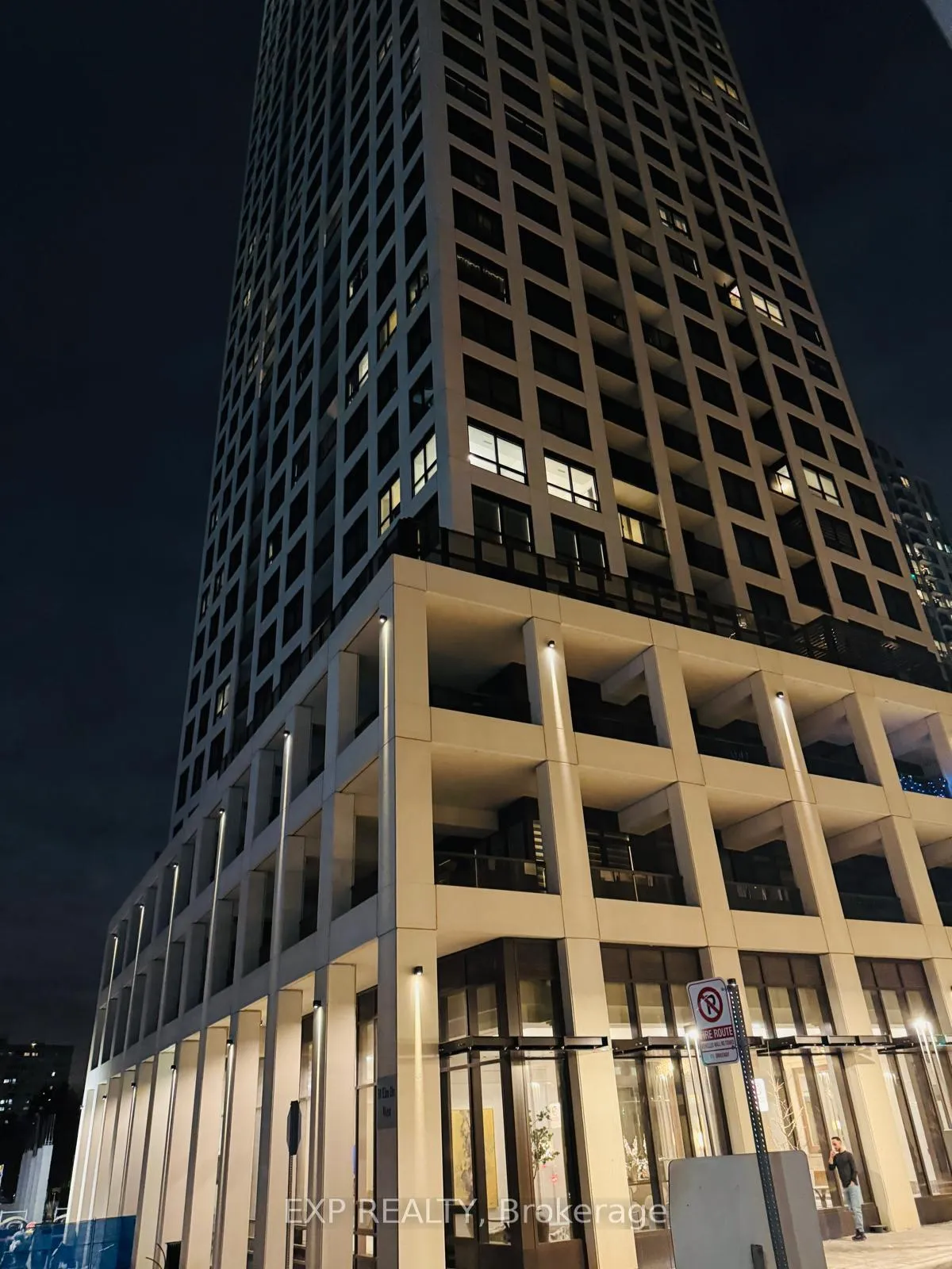 Photo 2 of Unit 3602, 30 Elm Drive W, Mississauga, City Centre — HOMEH