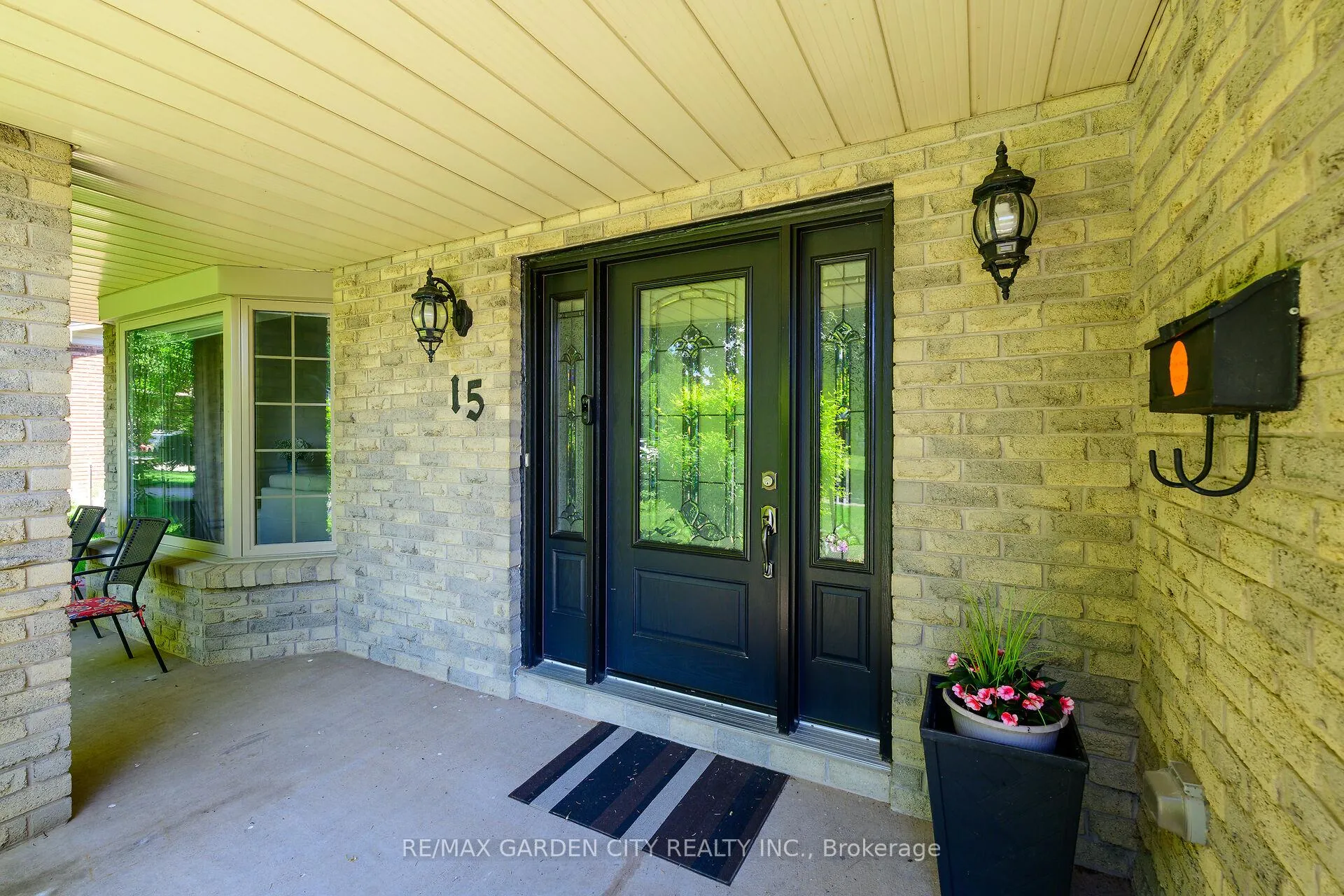 Photo 5 of 15 Cheval Drive, Grimsby, Grimsby Beach — HOMEH