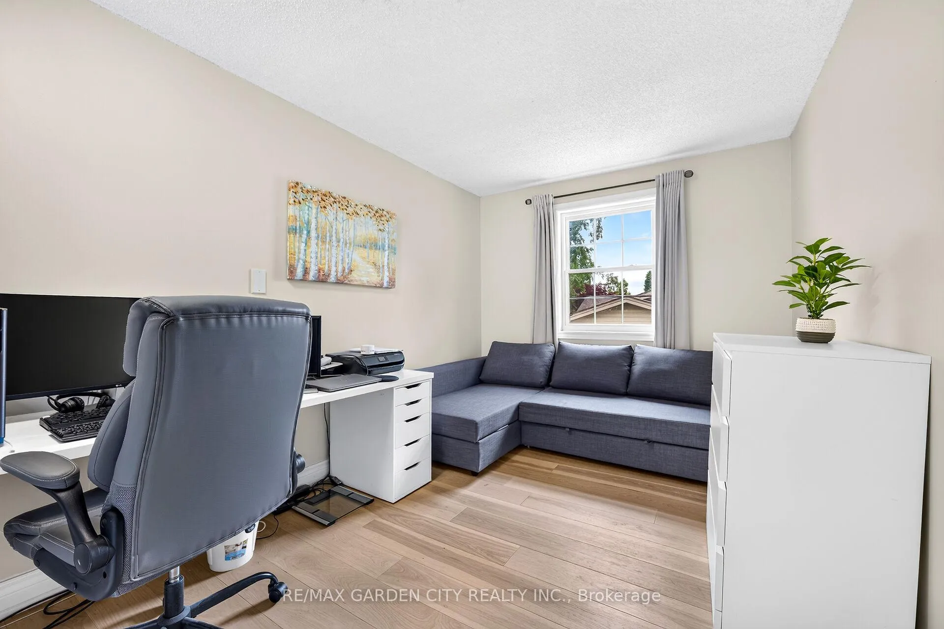 Photo 34 of 15 Cheval Drive, Grimsby, Grimsby Beach — HOMEH